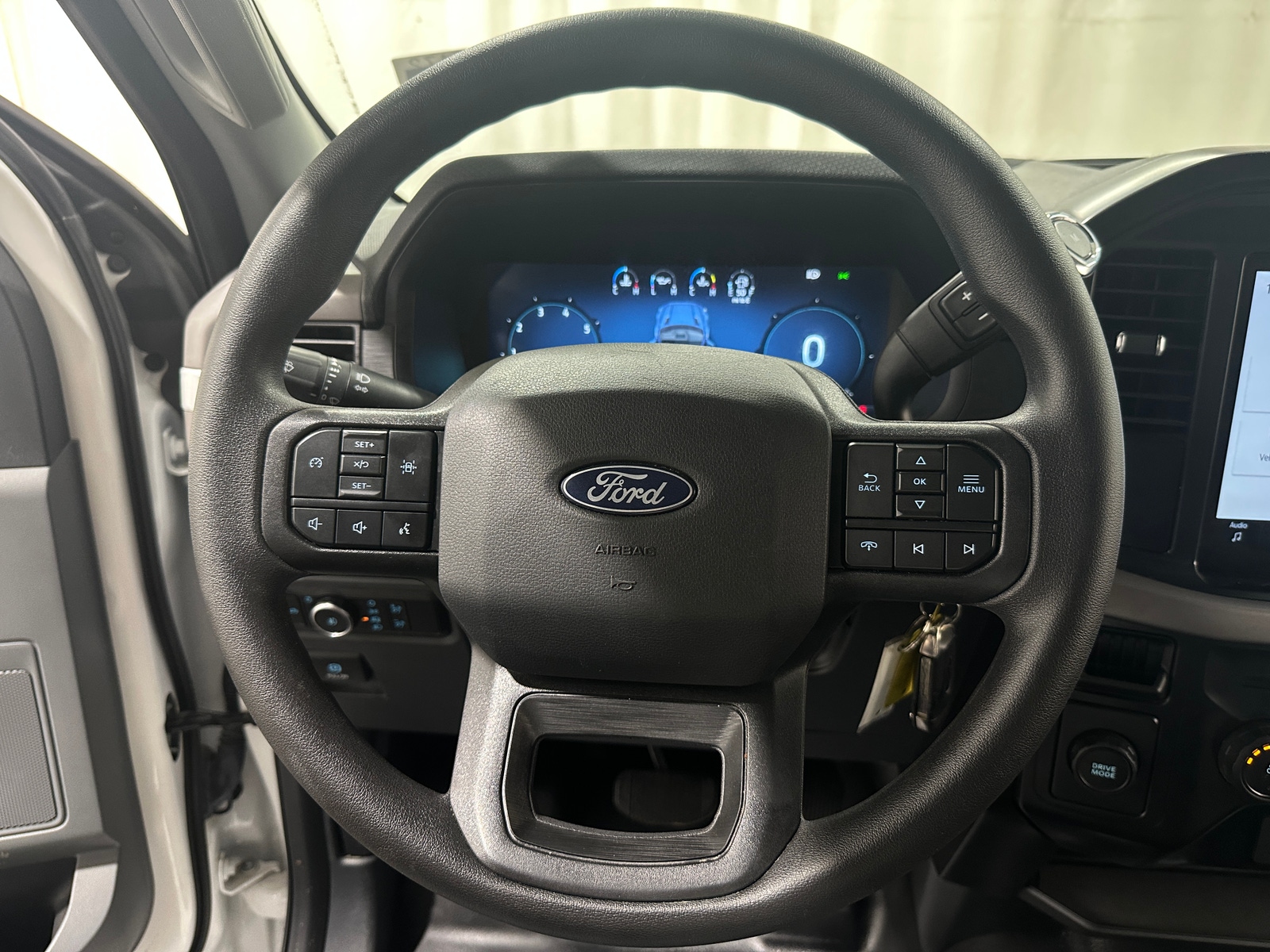 Thumbnail: 2024 Ford Econoline - 5