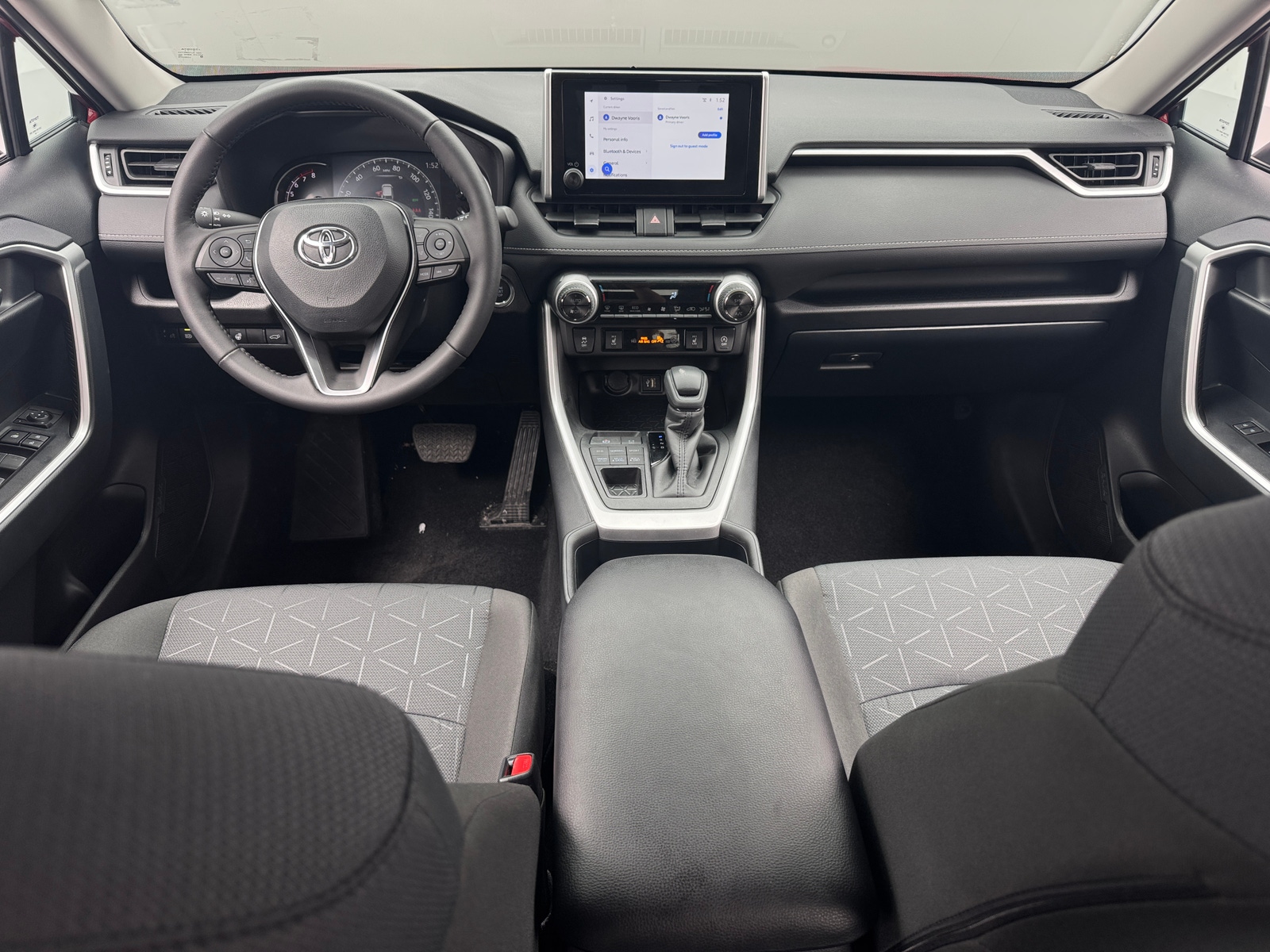 Thumbnail: 2025 Toyota RAV4 - 3