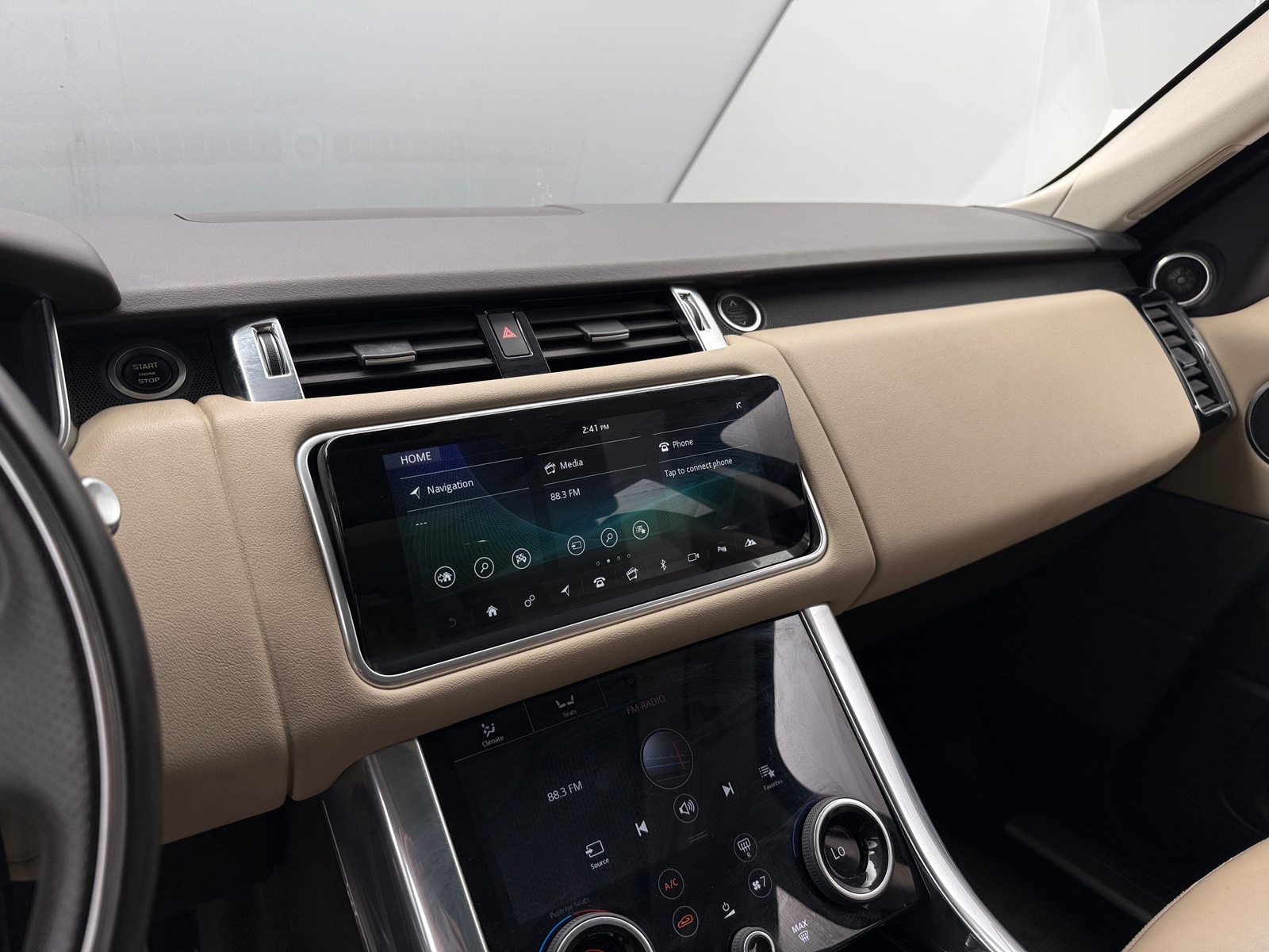 Thumbnail: 2021 Land Rover Range Rover Sport - 3