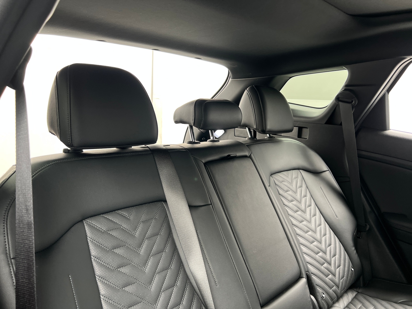 Thumbnail: 2026 Kia Sportage - 6