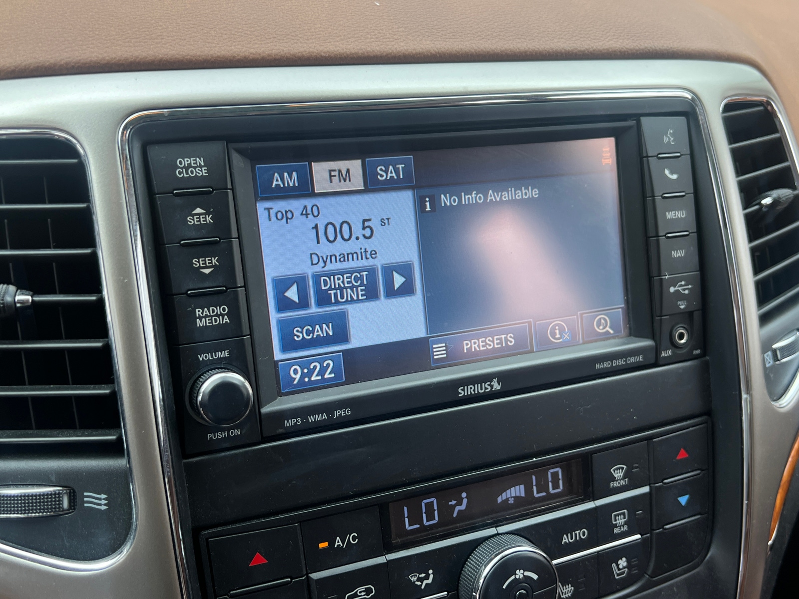 Thumbnail: 2013 Jeep Grand Cherokee - 3