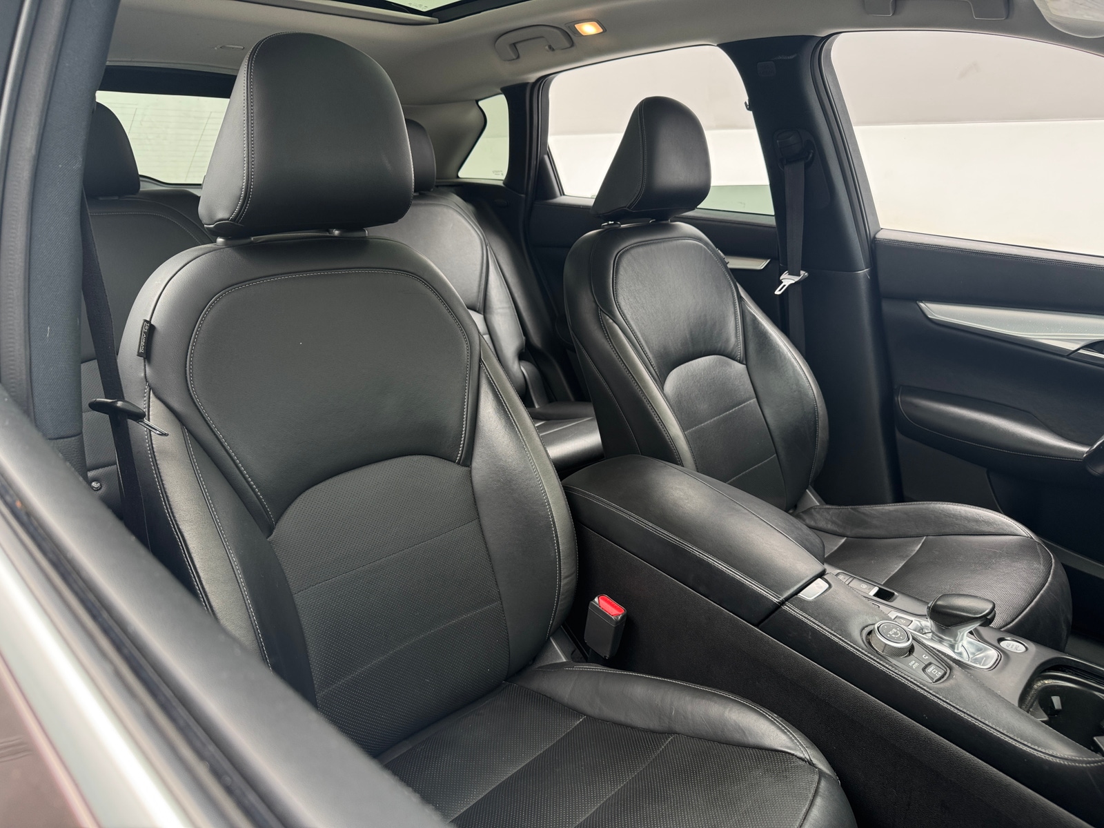 Thumbnail: 2020 INFINITI QX50 - 2