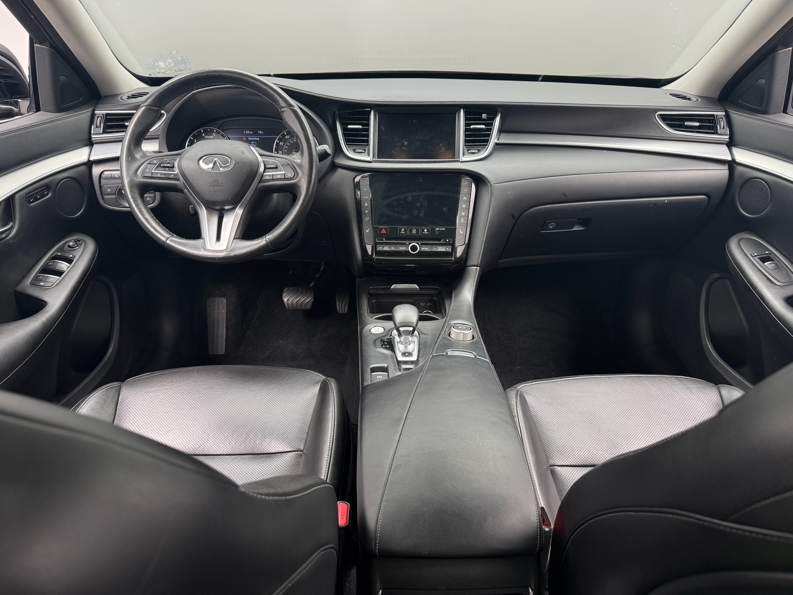 Thumbnail: 2020 INFINITI QX50 - 3
