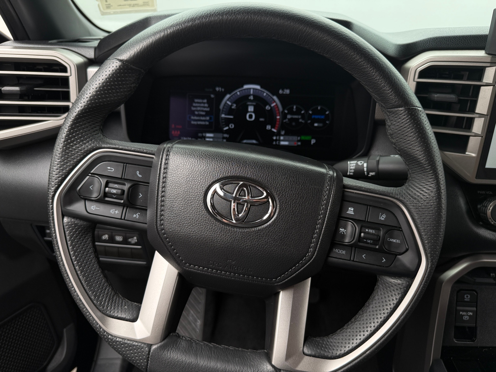 Thumbnail: 2025 Toyota Tundra - 4
