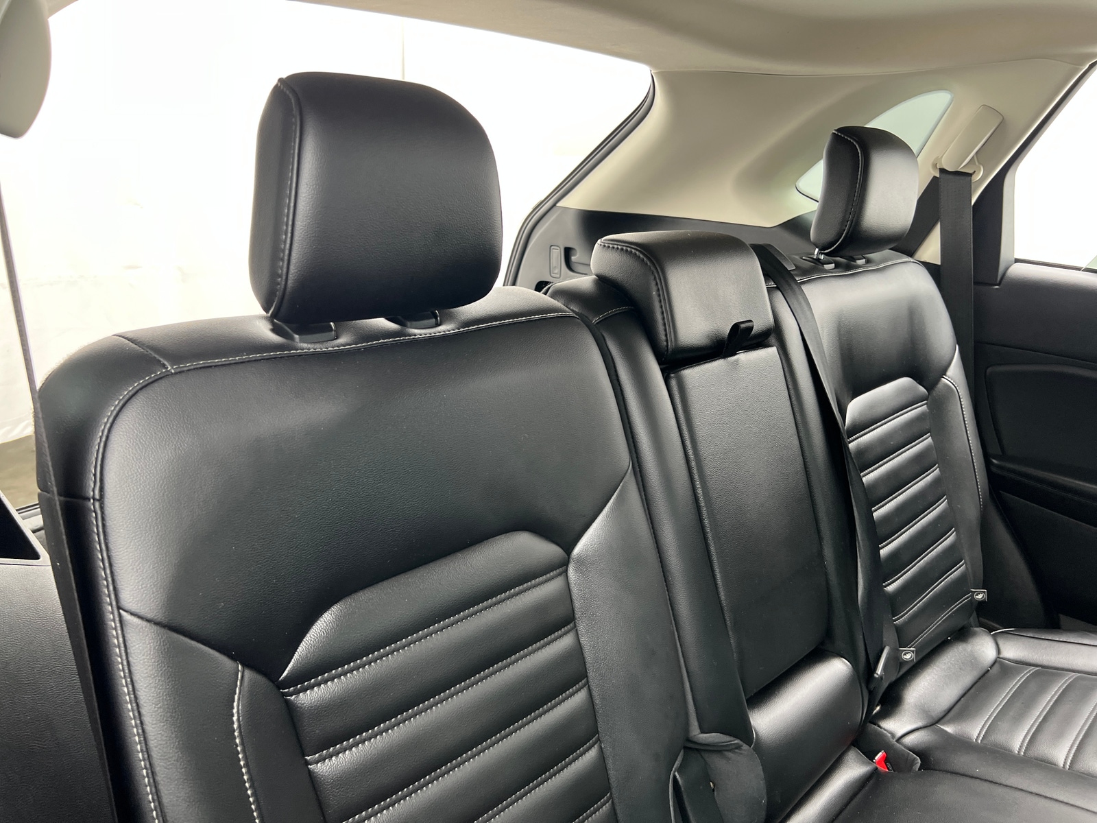 Thumbnail: 2021 Ford Edge - 5