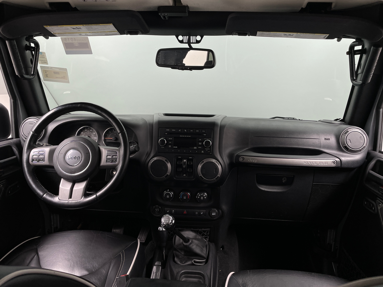 Thumbnail: 2016 Jeep Wrangler - 3