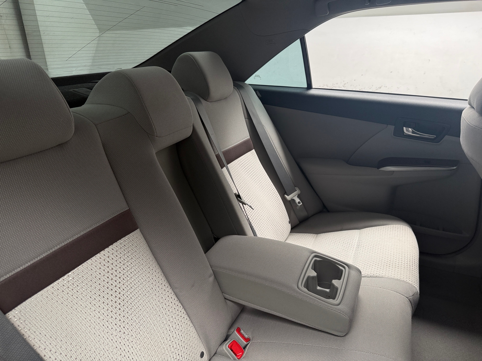 Thumbnail: 2012 Toyota Camry - 6