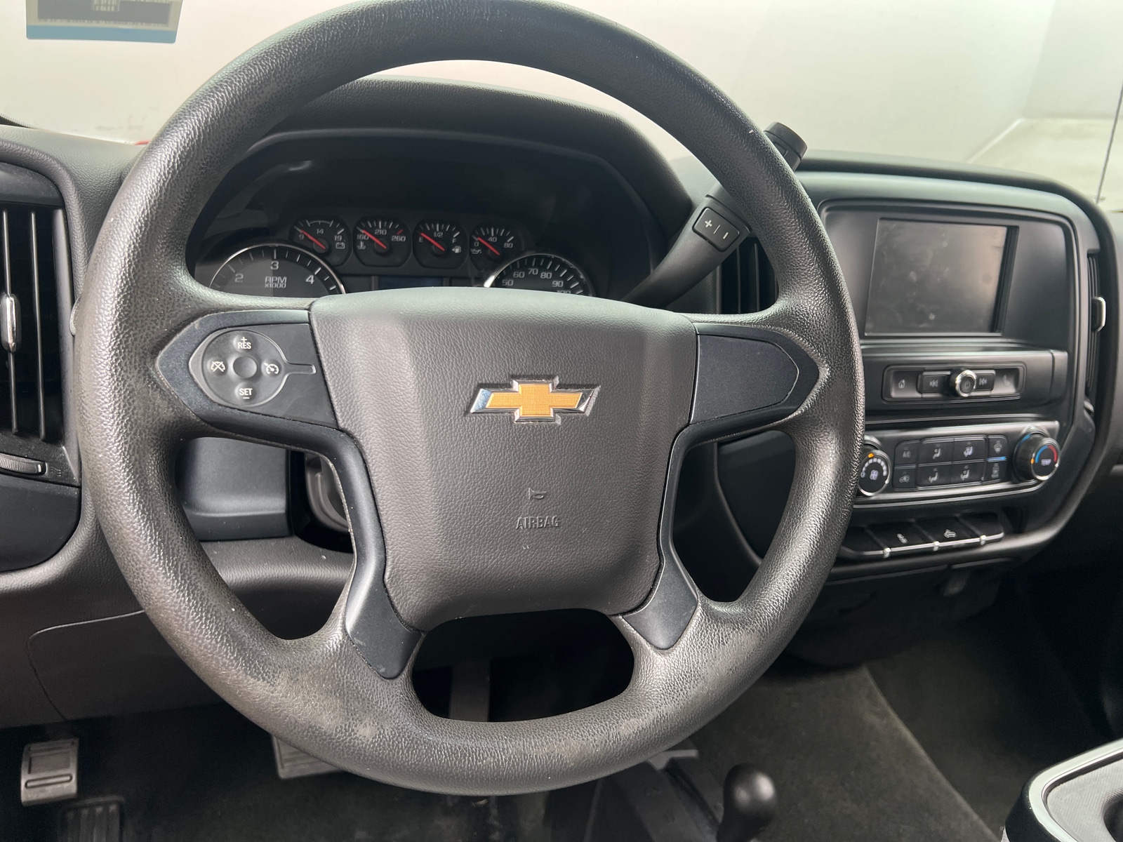 Thumbnail: 2018 Chevrolet Silverado 1500 - 5