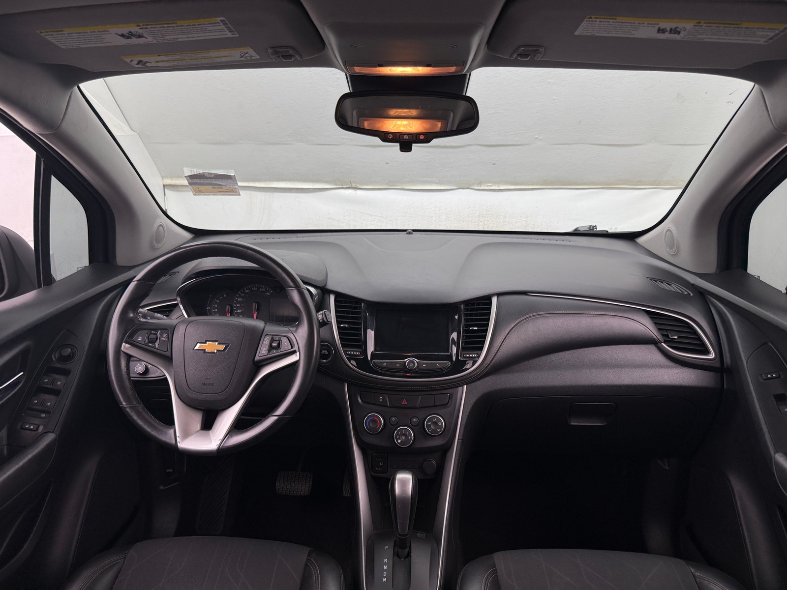 Thumbnail: 2018 Chevrolet Trax - 3