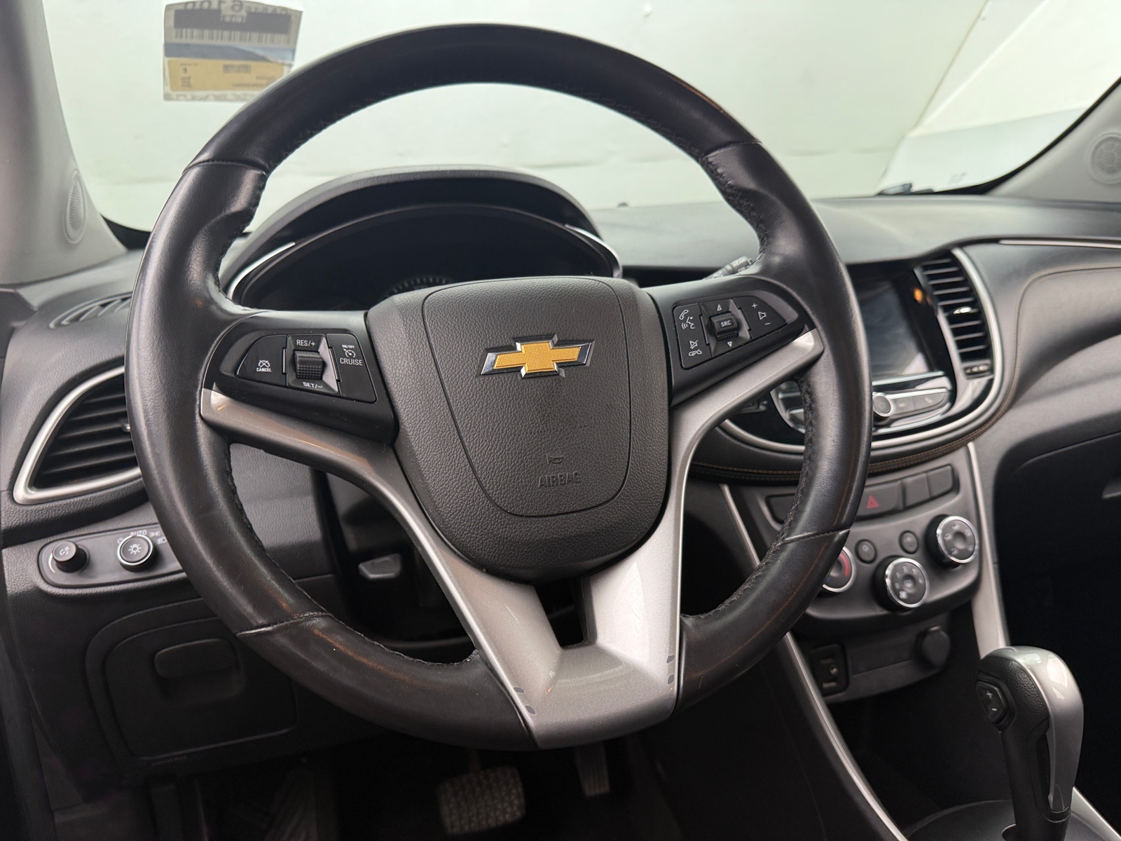 Thumbnail: 2018 Chevrolet Trax - 5