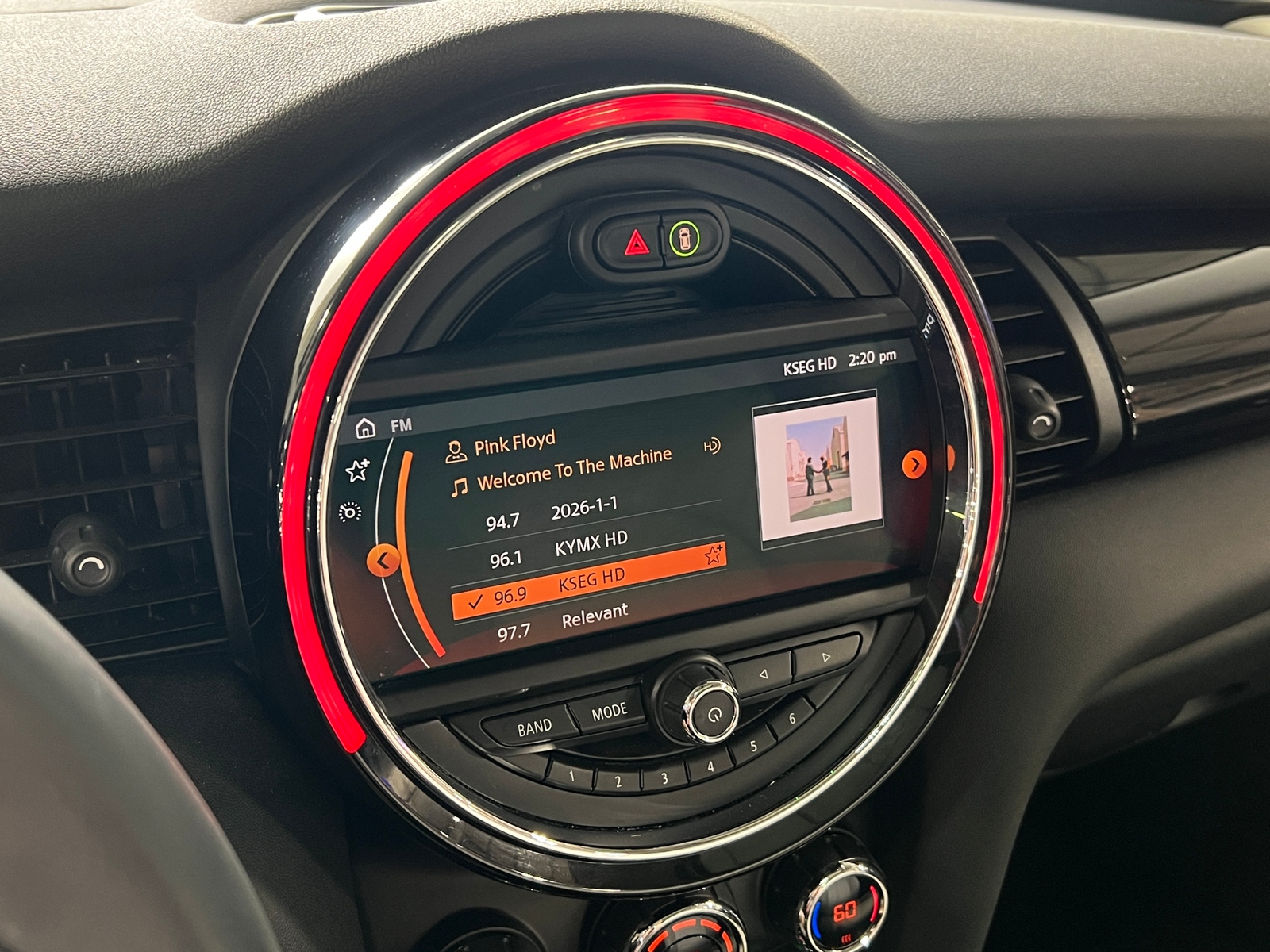 Thumbnail: 2019 MINI Cooper Hardtop - 3