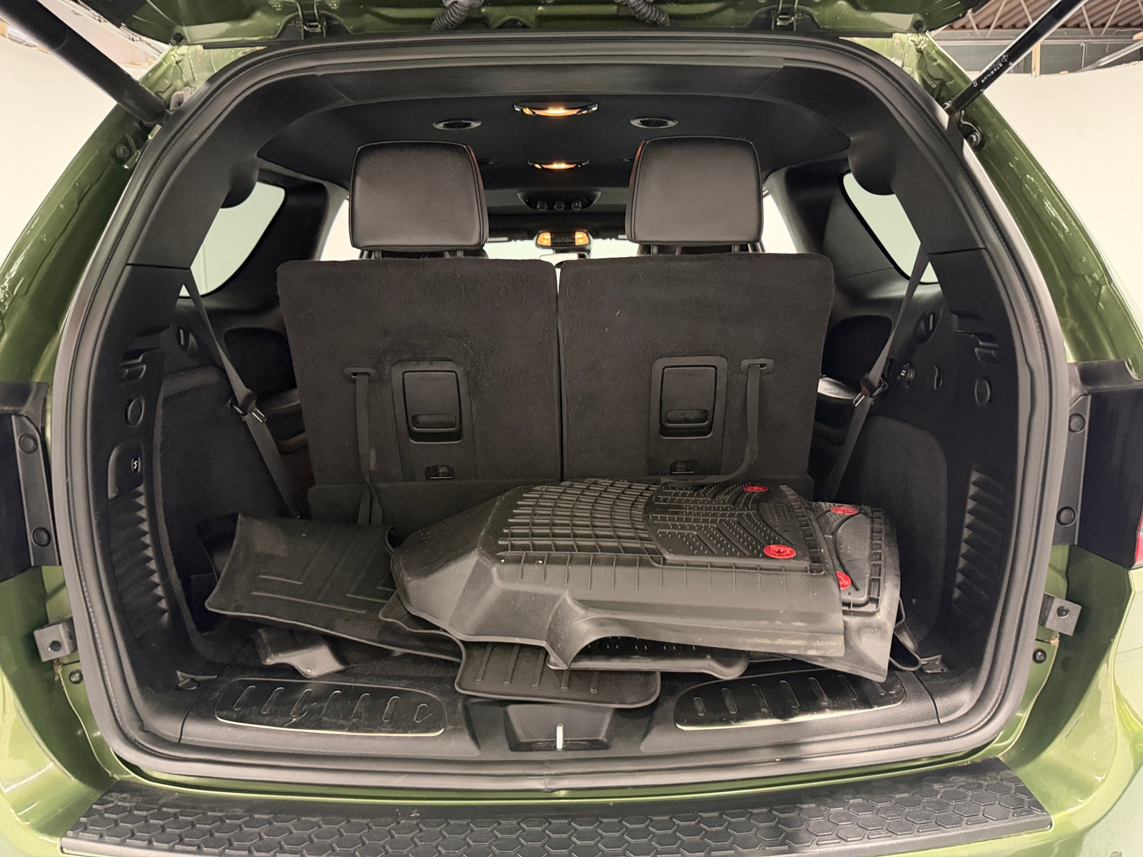 Thumbnail: 2021 Dodge Durango - 6