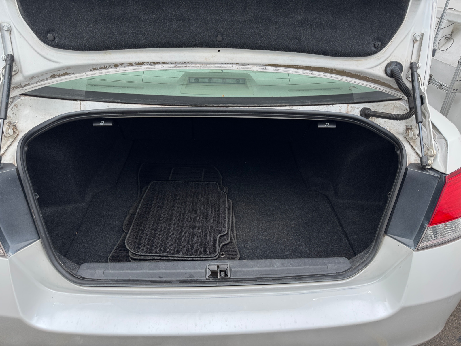 Thumbnail: 2013 Subaru Legacy - 7