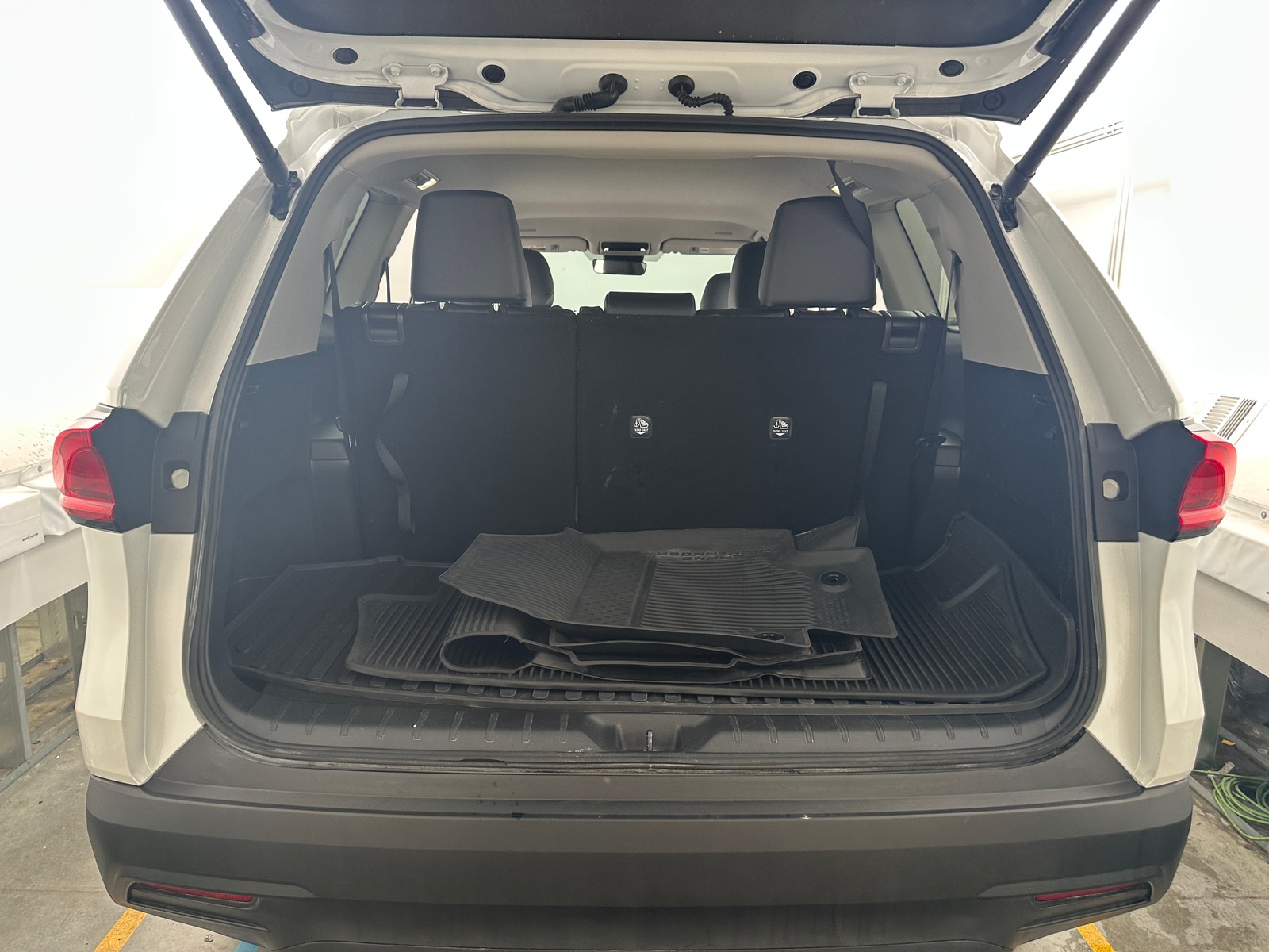 Thumbnail: 2026 Toyota Grand Highlander - 6