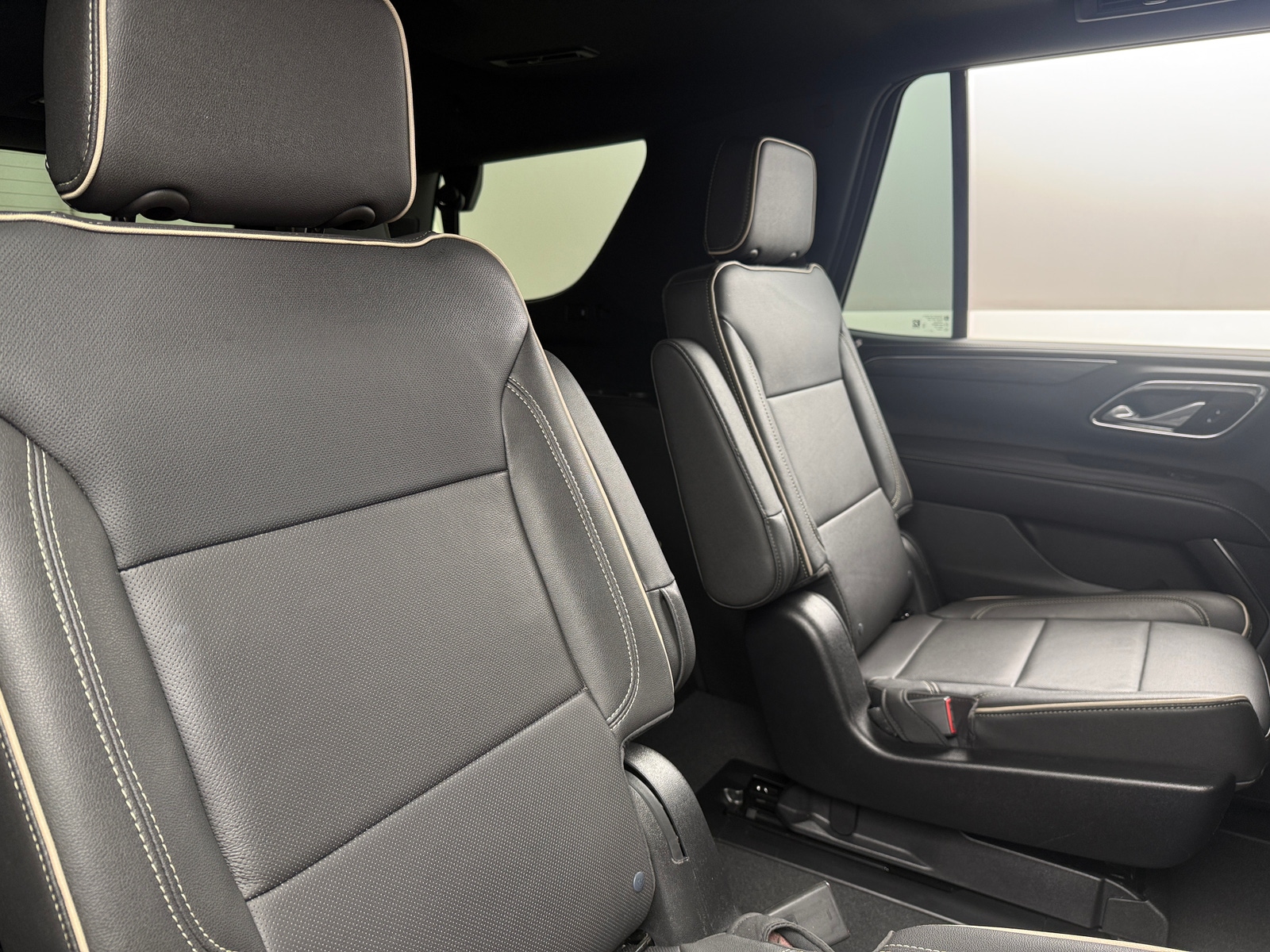 Thumbnail: 2023 GMC Yukon - 5