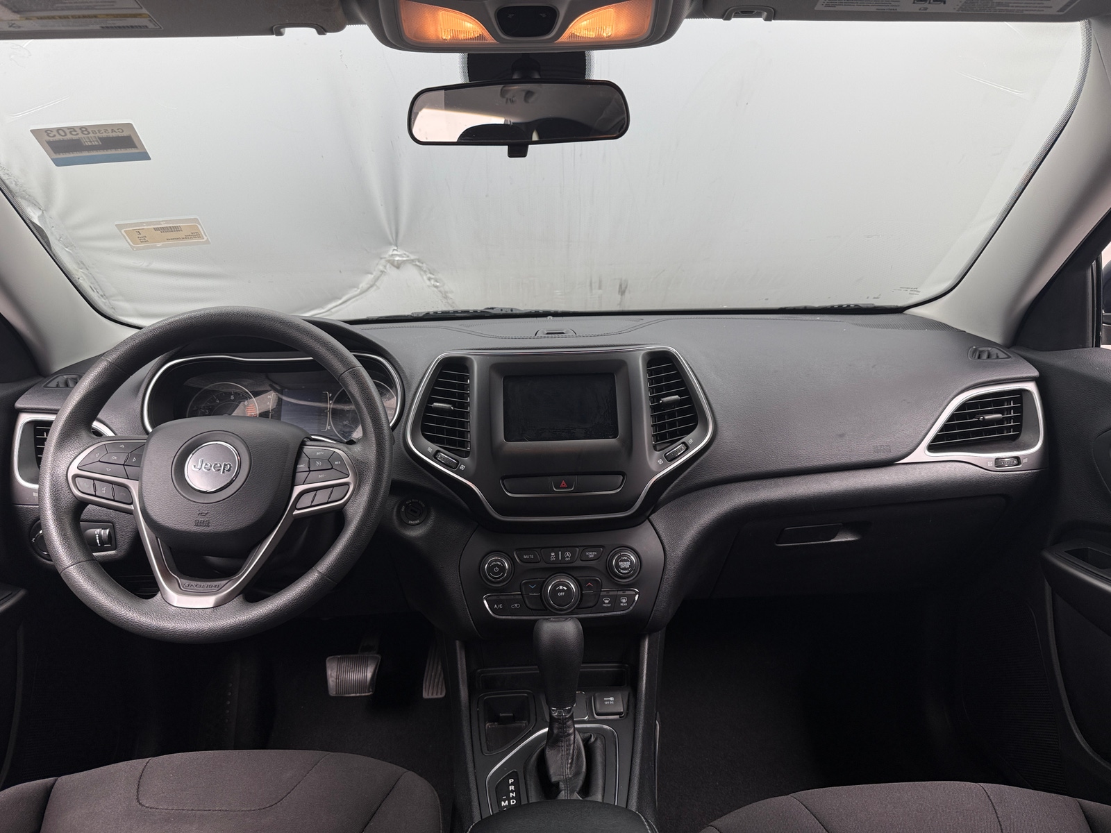 Thumbnail: 2020 Jeep Cherokee - 3