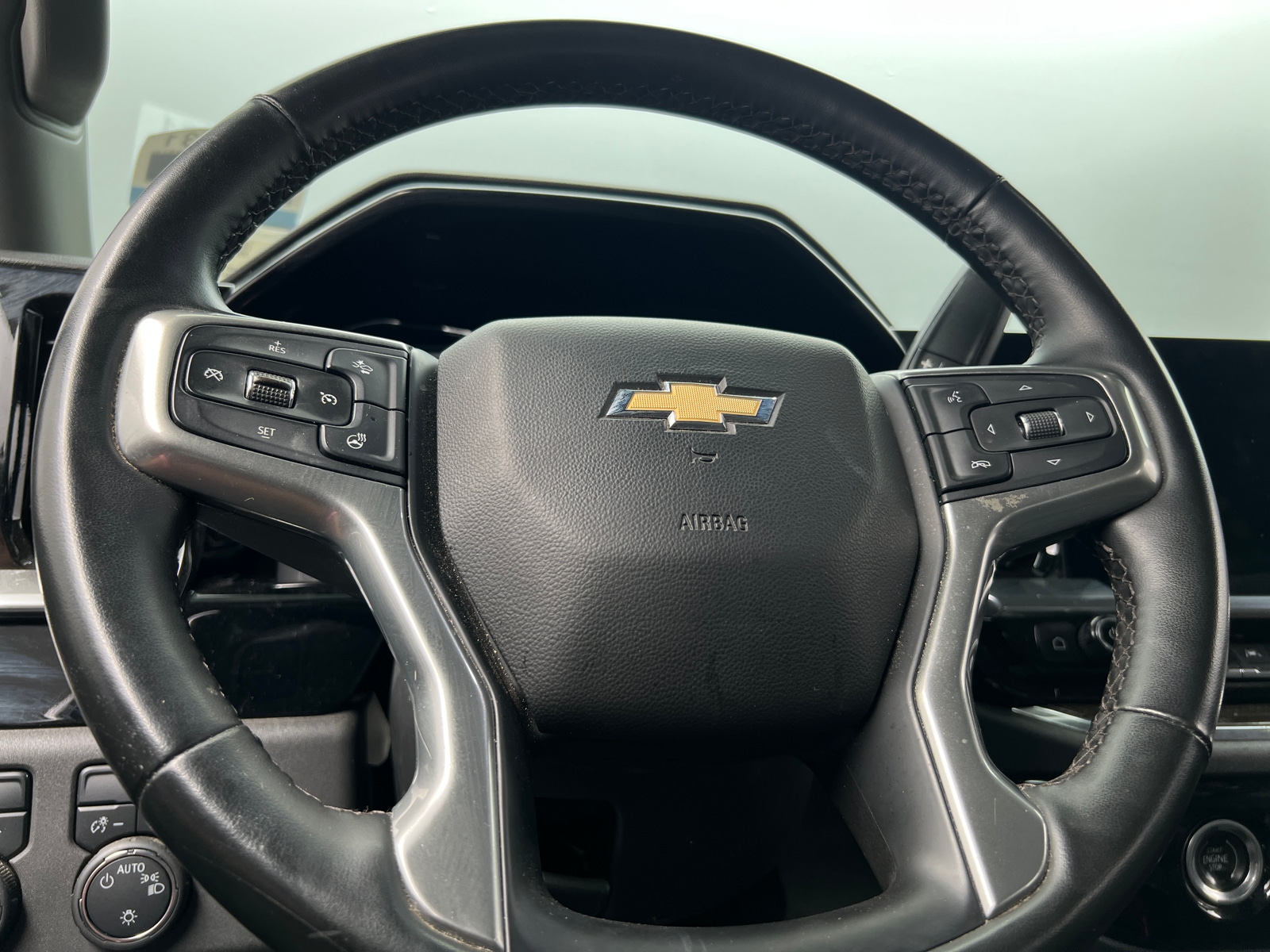 Thumbnail: 2023 Chevrolet Silverado 1500 - 5