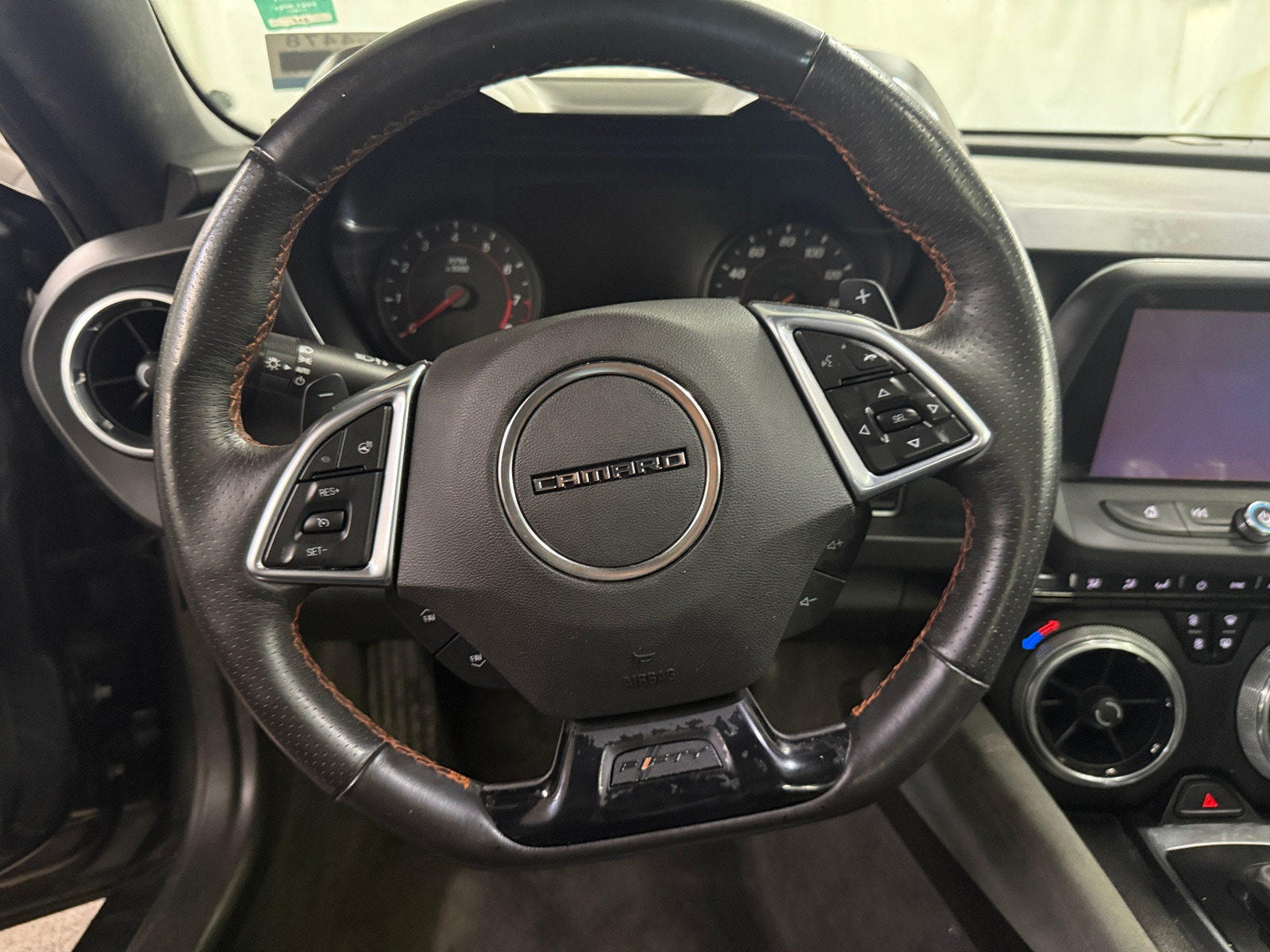 Thumbnail: 2017 Chevrolet Camaro - 3