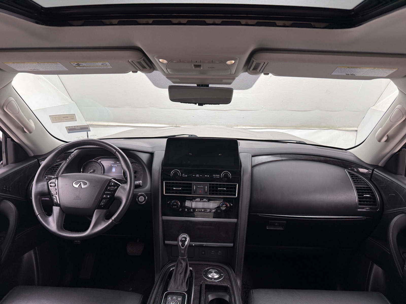 Thumbnail: 2023 INFINITI QX80 - 2