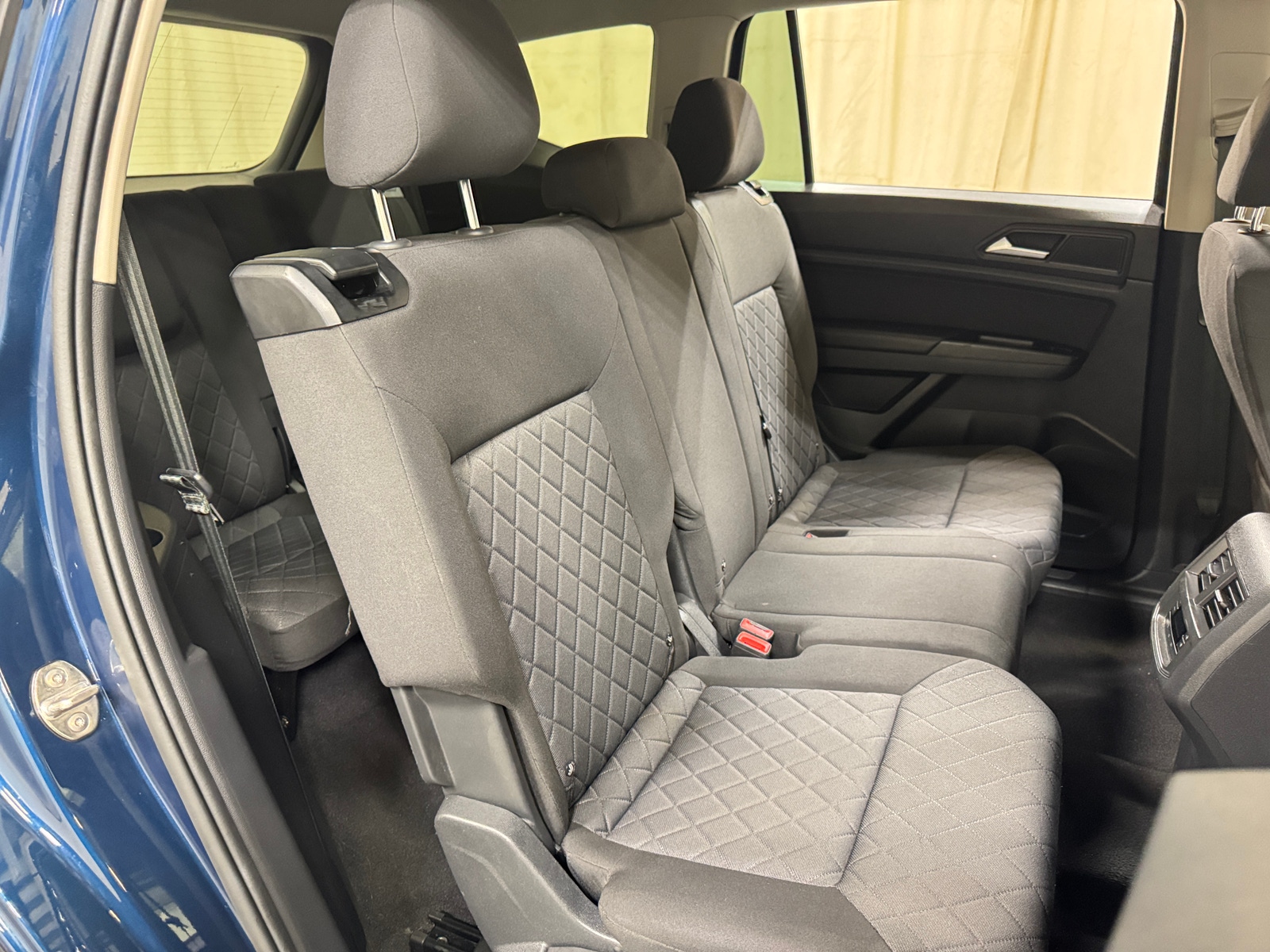 Thumbnail: 2021 Volkswagen Atlas - 6