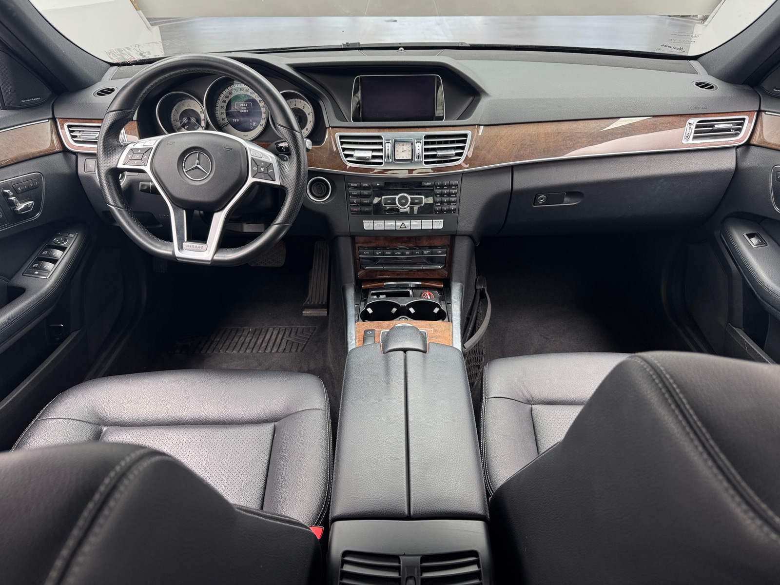 Thumbnail: 2014 Mercedes-Benz E-Class - 2