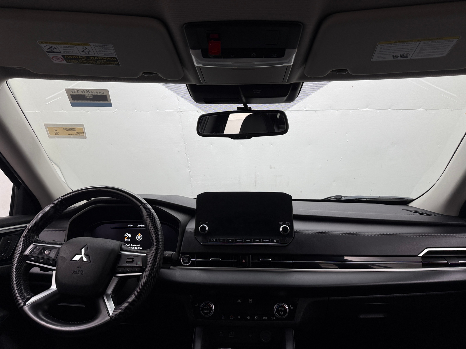 Thumbnail: 2023 Mitsubishi Outlander - 2