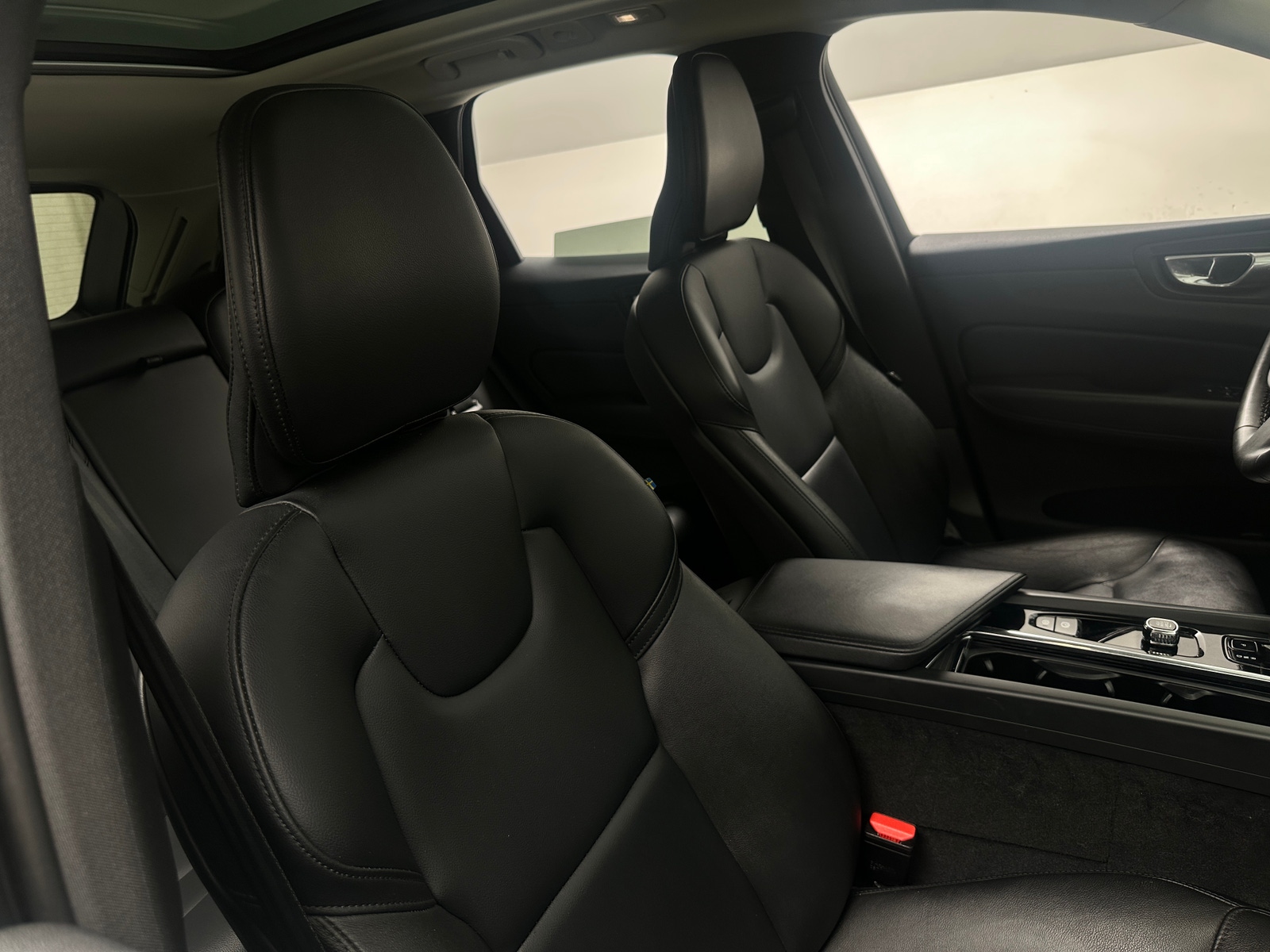 Thumbnail: 2024 Volvo XC60 - 2