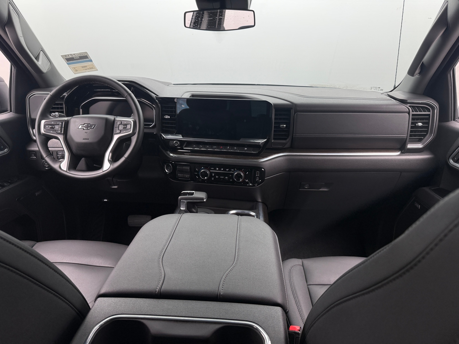 Thumbnail: 2025 Chevrolet Silverado 1500 - 3
