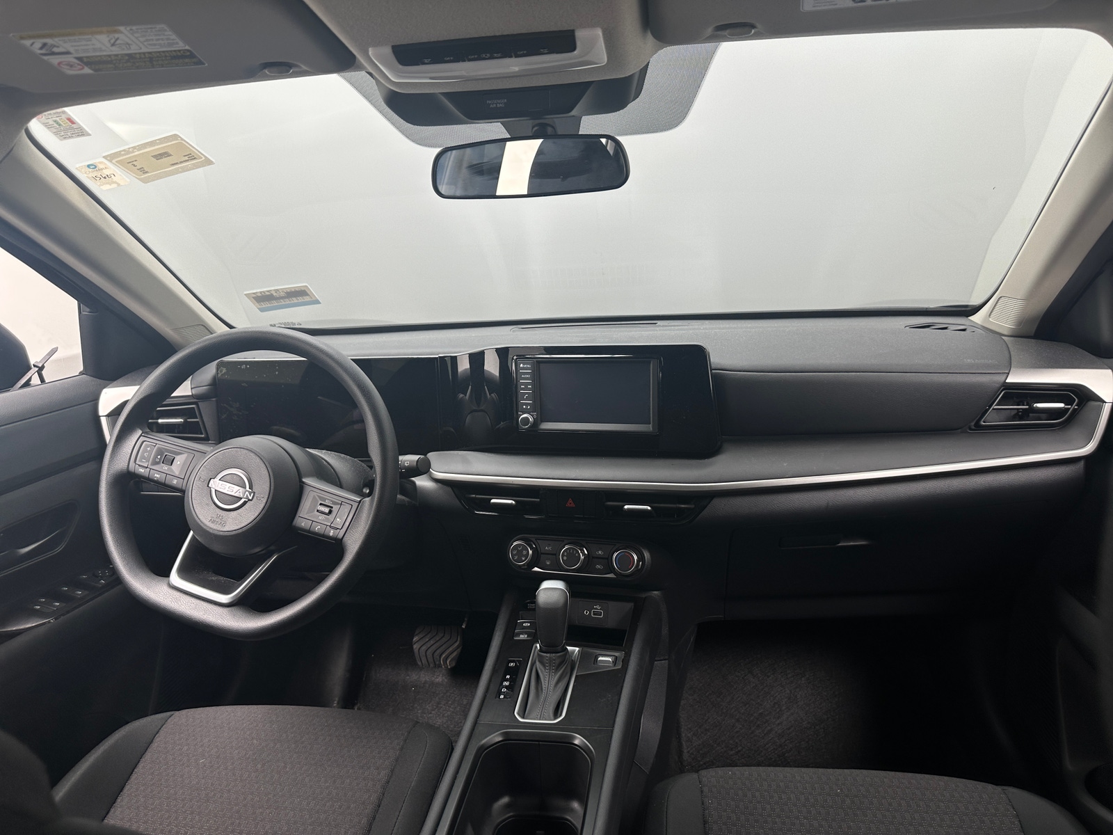 Thumbnail: 2025 Nissan Kicks - 3