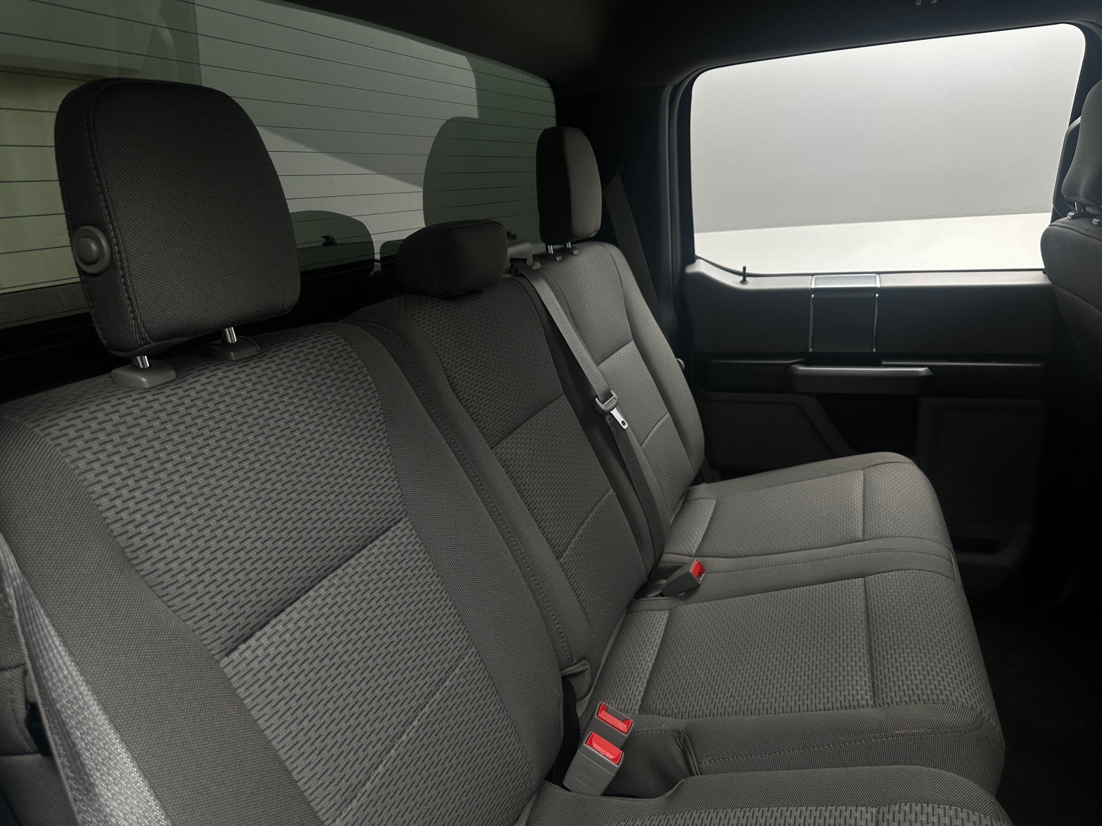 Thumbnail: 2018 Ford Econoline - 6