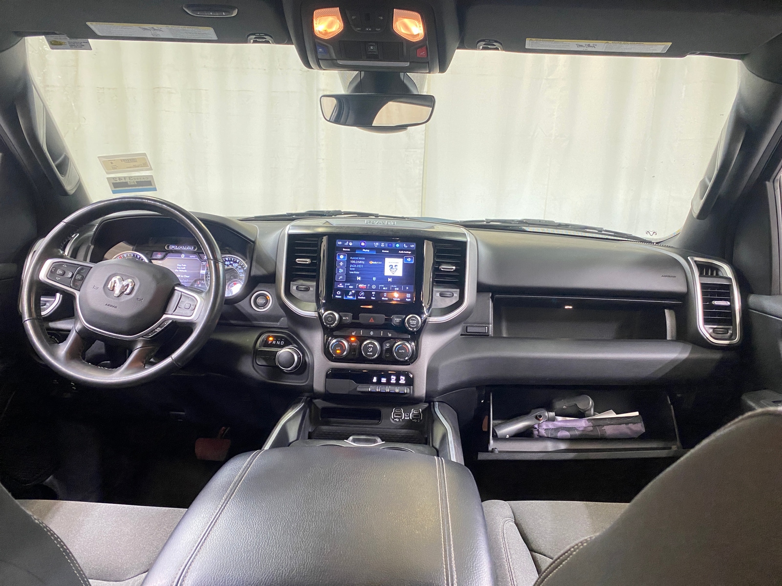 Thumbnail: 2022 RAM 1500 - 3