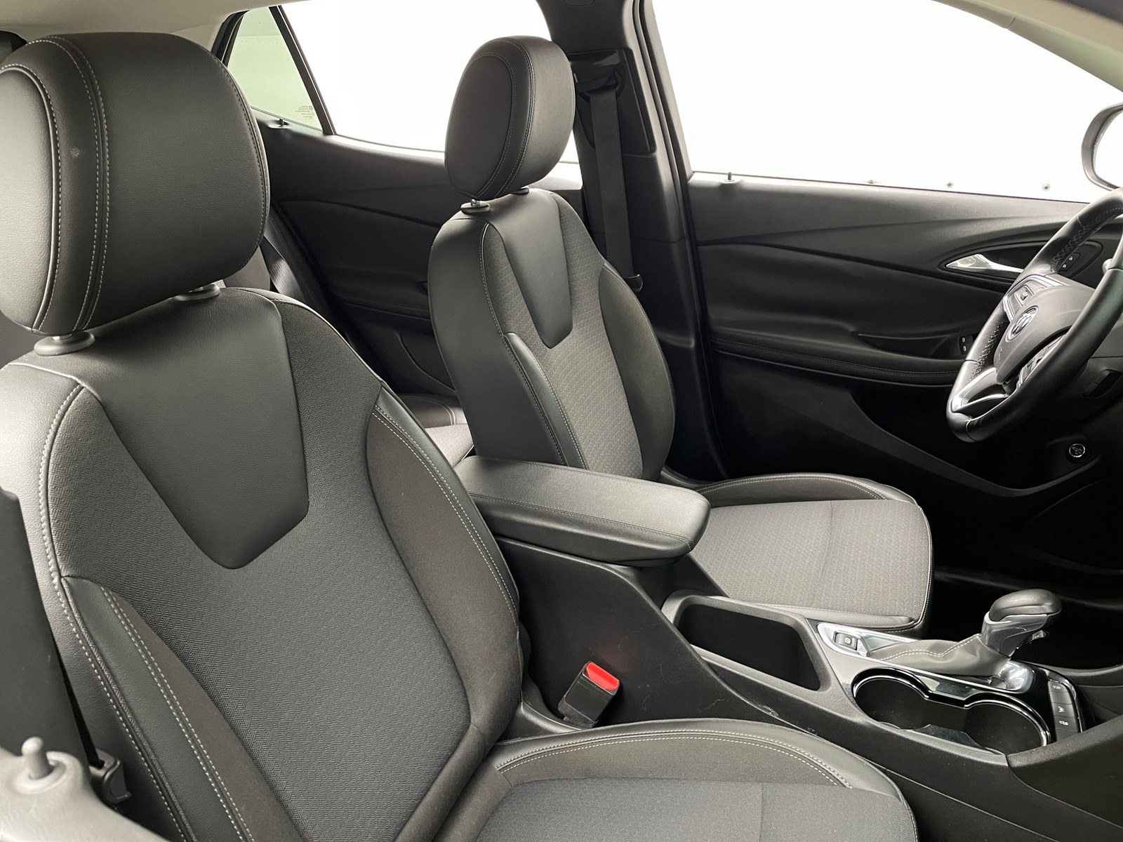 Thumbnail: 2021 Buick Encore GX - 2