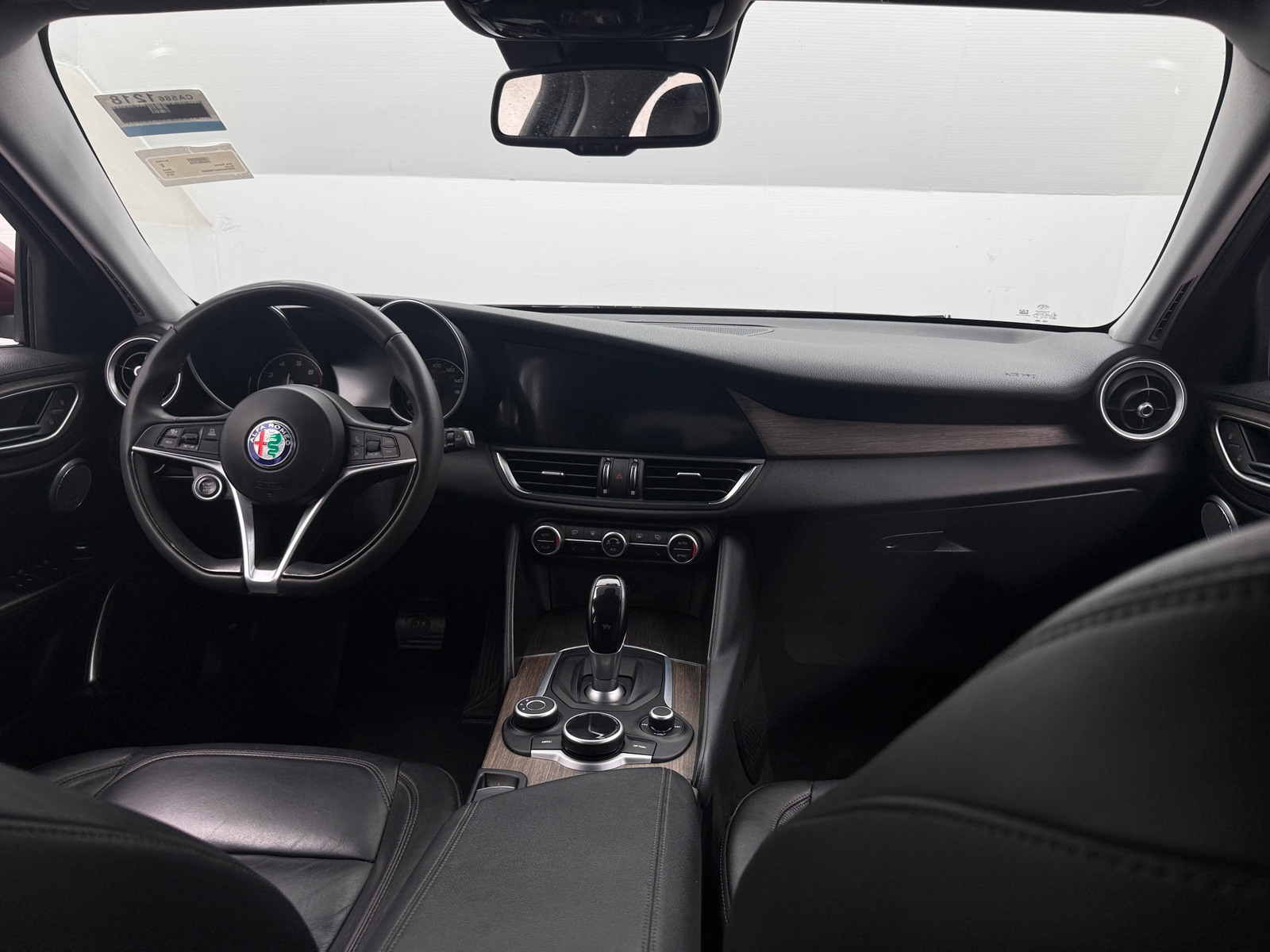 Thumbnail: 2018 Alfa Romeo Giulia - 2