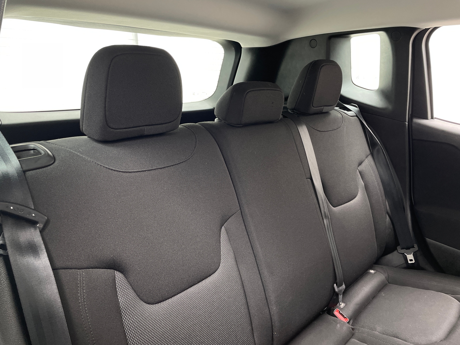 Thumbnail: 2021 Jeep Renegade - 6