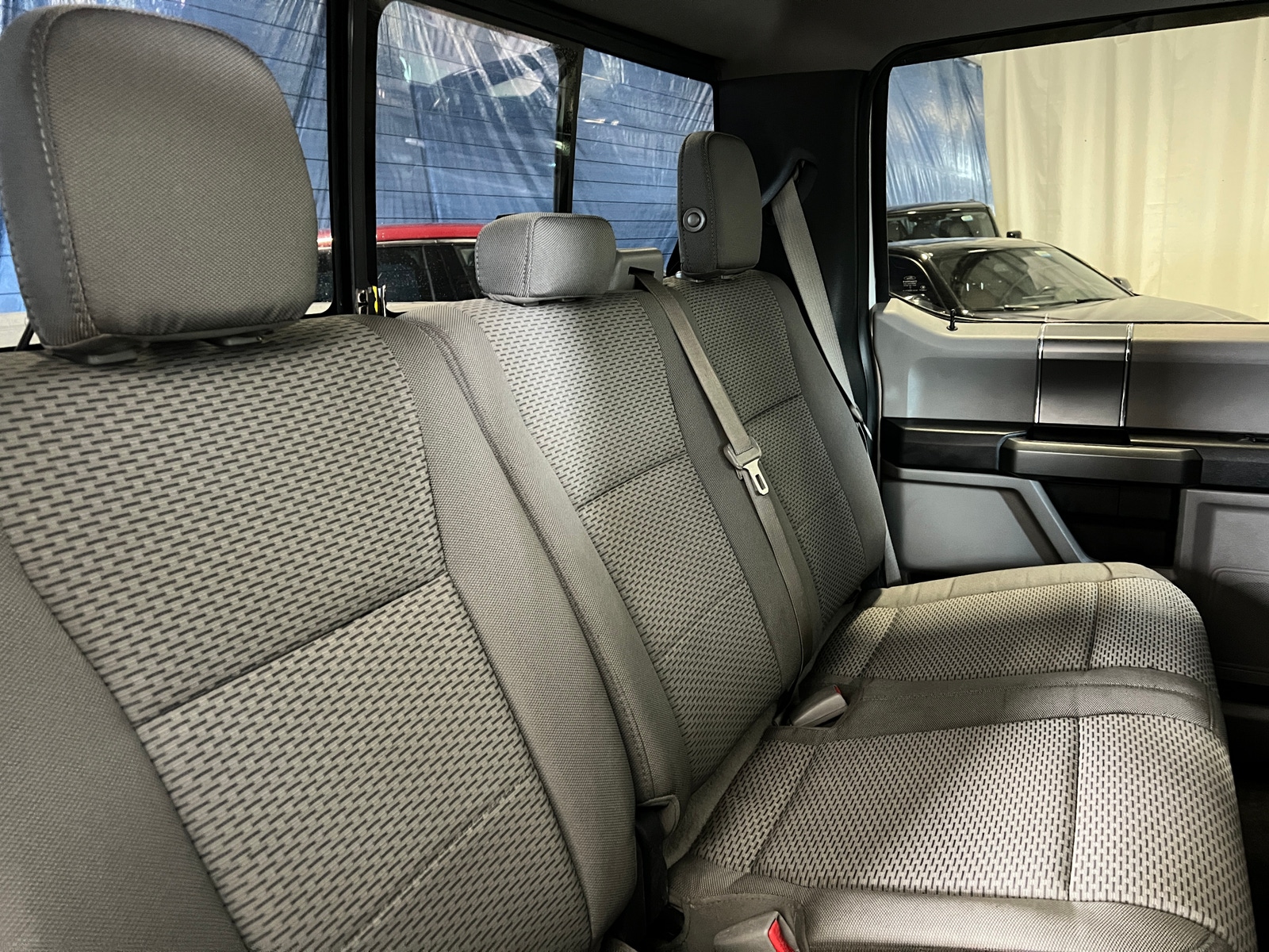 Thumbnail: 2016 Ford Econoline - 6