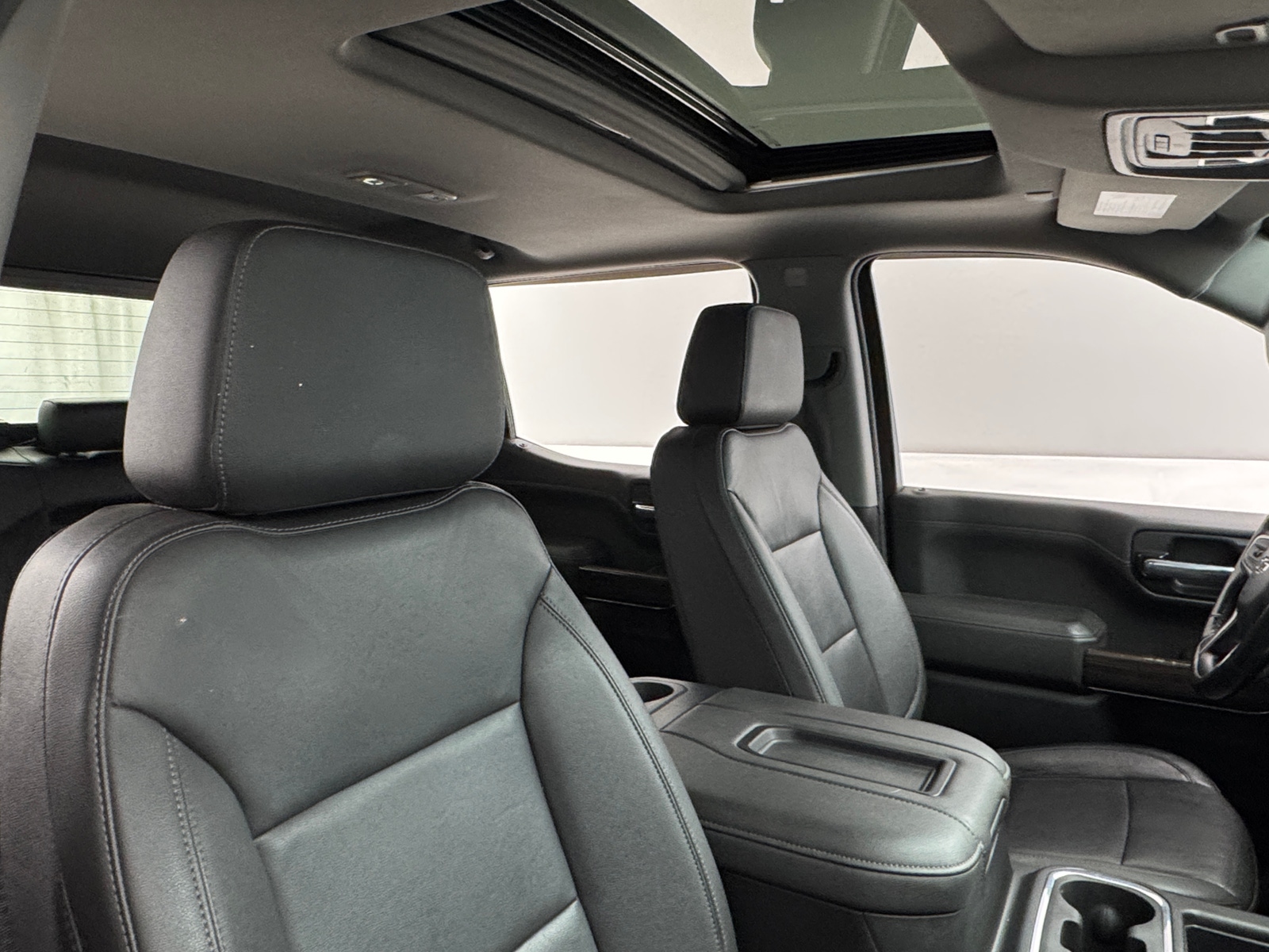 Thumbnail: 2021 Chevrolet Silverado 1500 - 2
