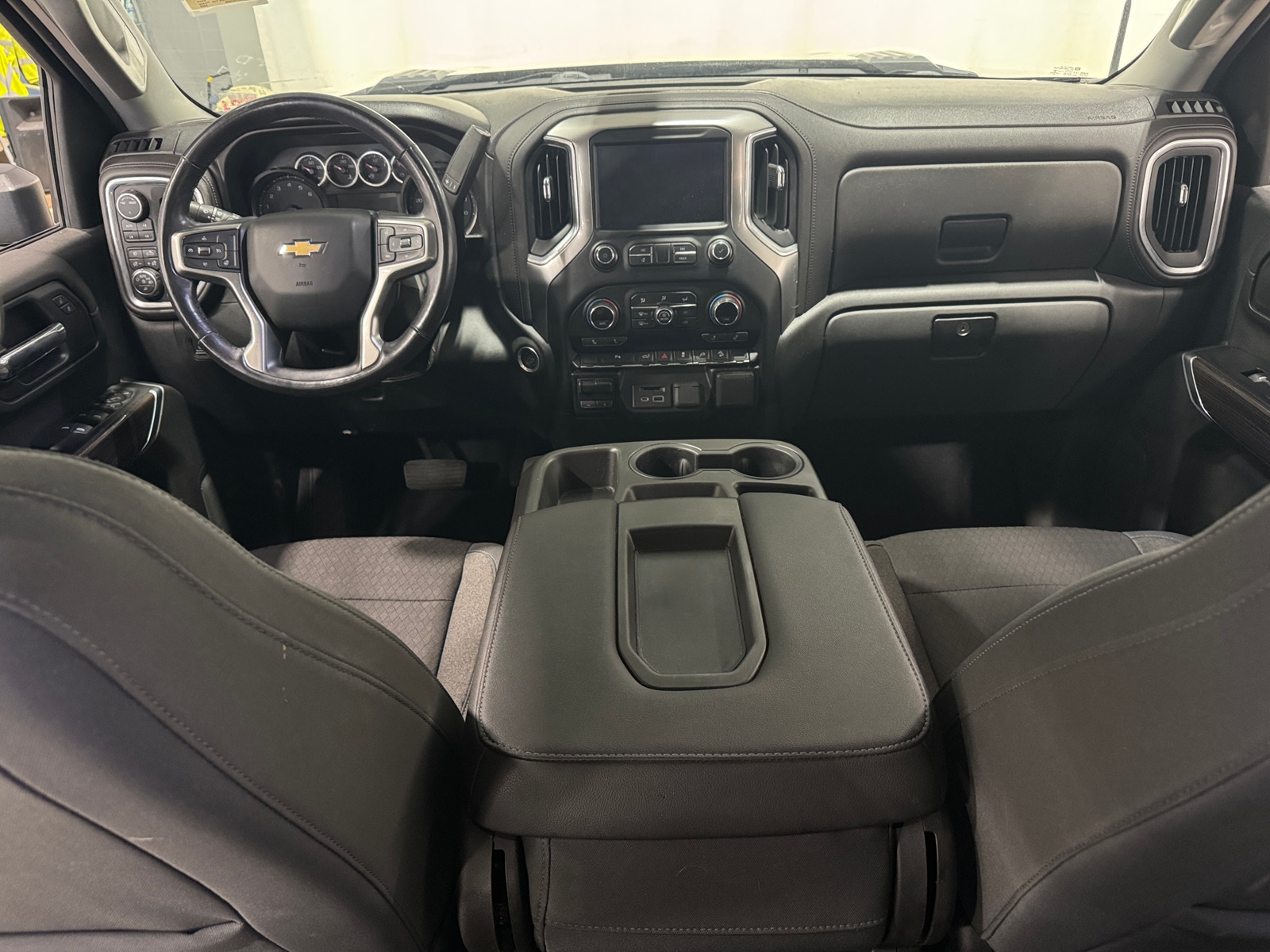 Thumbnail: 2020 Chevrolet Silverado 2500 - 3