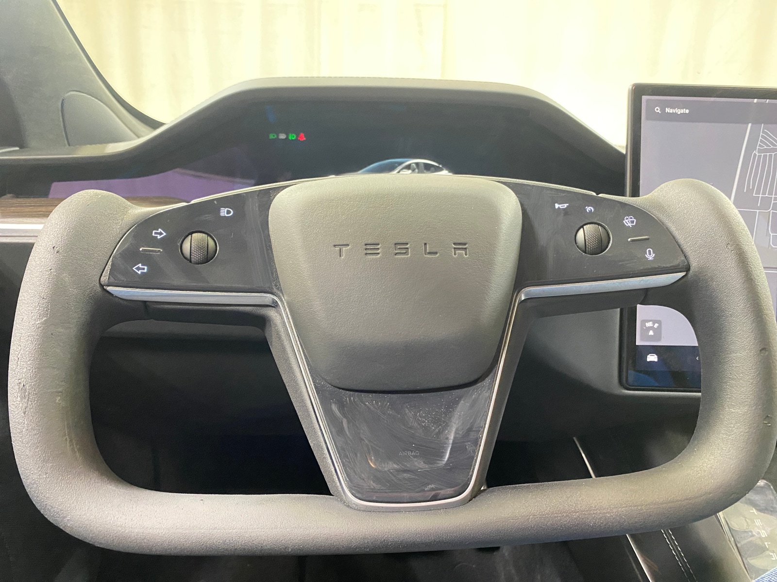 Thumbnail: 2022 Tesla Model S - 4