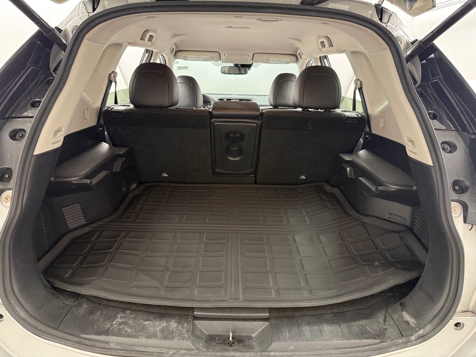 Thumbnail: 2020 Nissan Rogue - 6