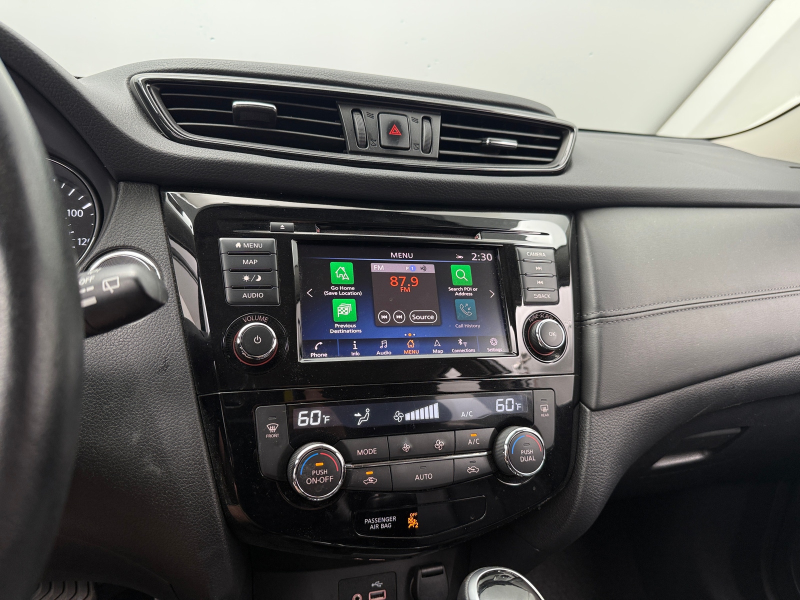 Thumbnail: 2020 Nissan Rogue - 3