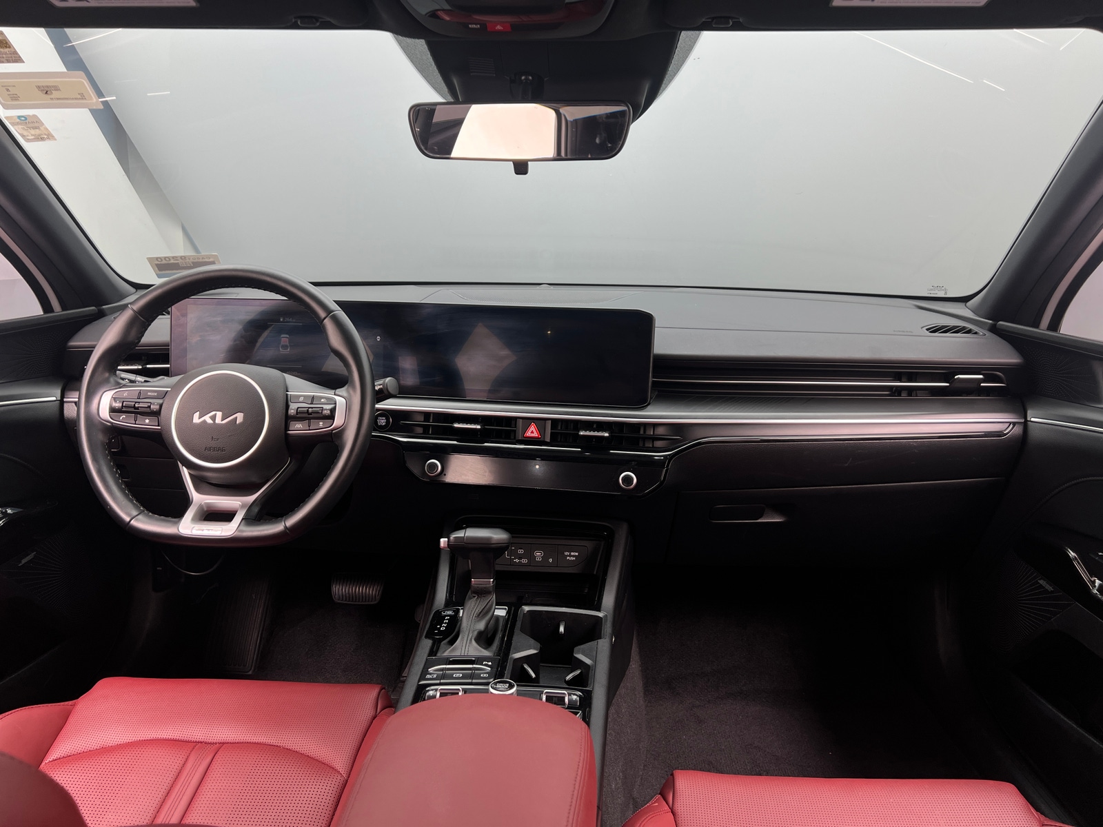 Thumbnail: 2025 Kia K5 - 3