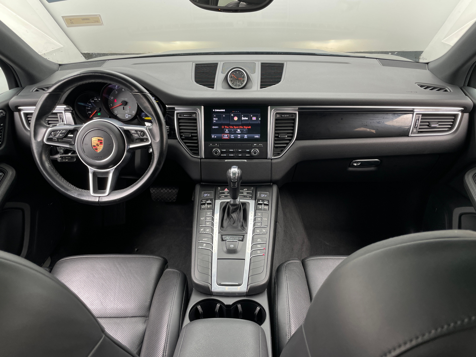 Thumbnail: 2018 Porsche Macan - 2