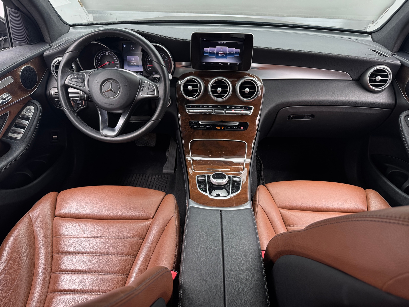 Thumbnail: 2017 Mercedes-Benz GLC - 2