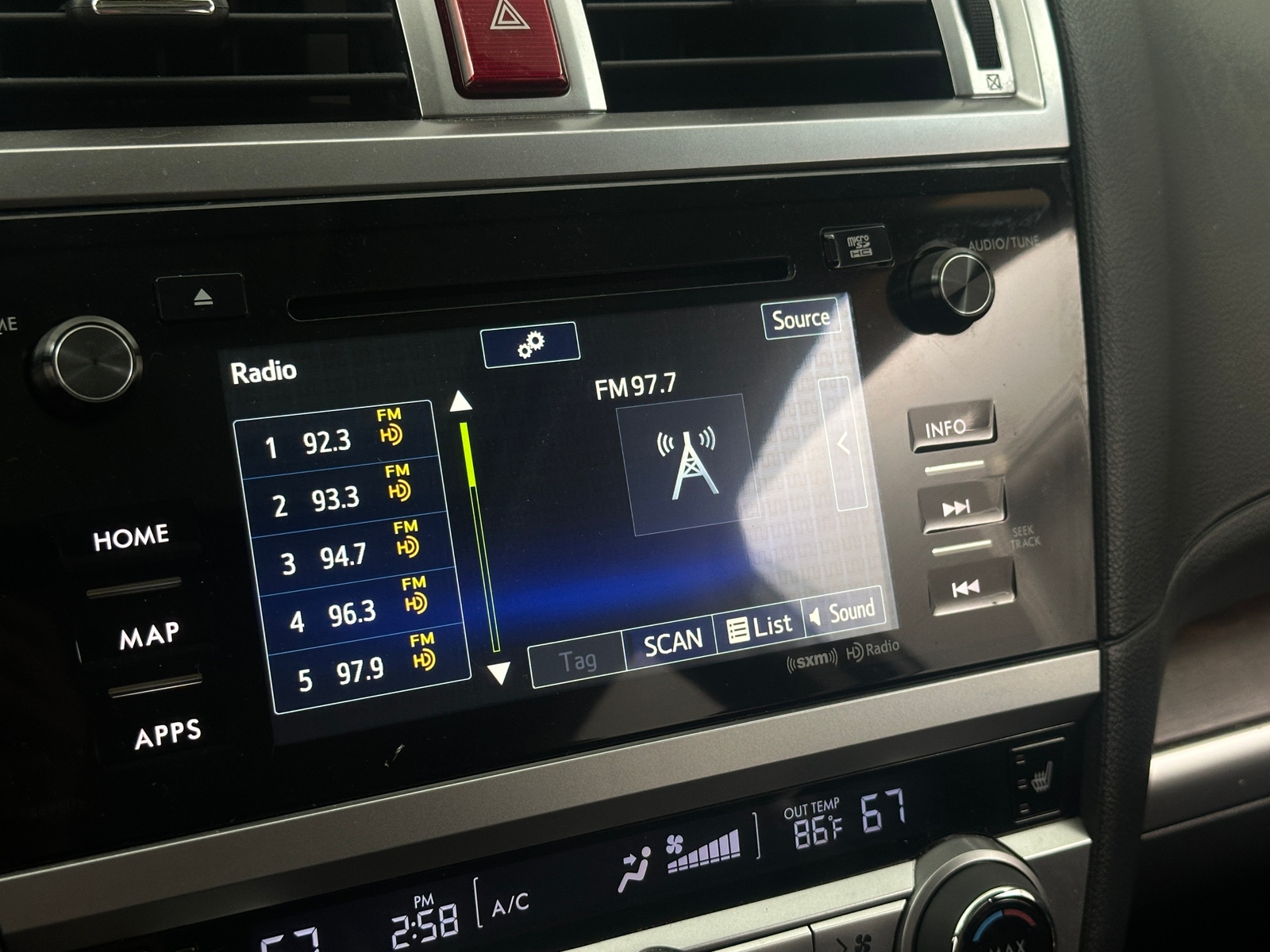 Thumbnail: 2016 Subaru Outback - 3