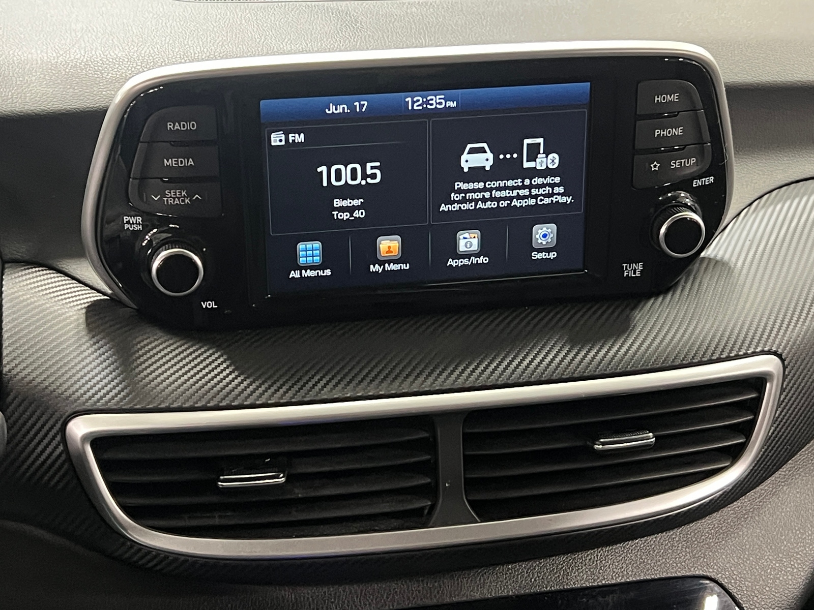 Thumbnail: 2019 Hyundai Tucson - 4