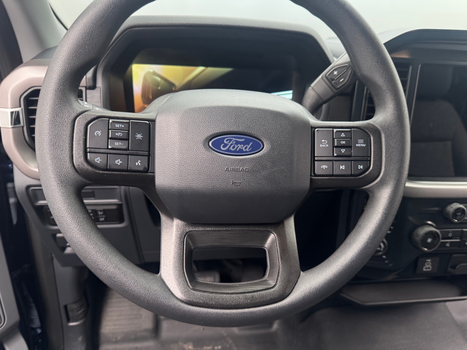 Thumbnail: 2025 Ford Econoline - 4