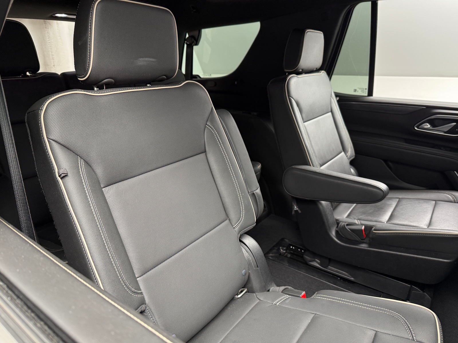 Thumbnail: 2022 GMC Yukon - 5