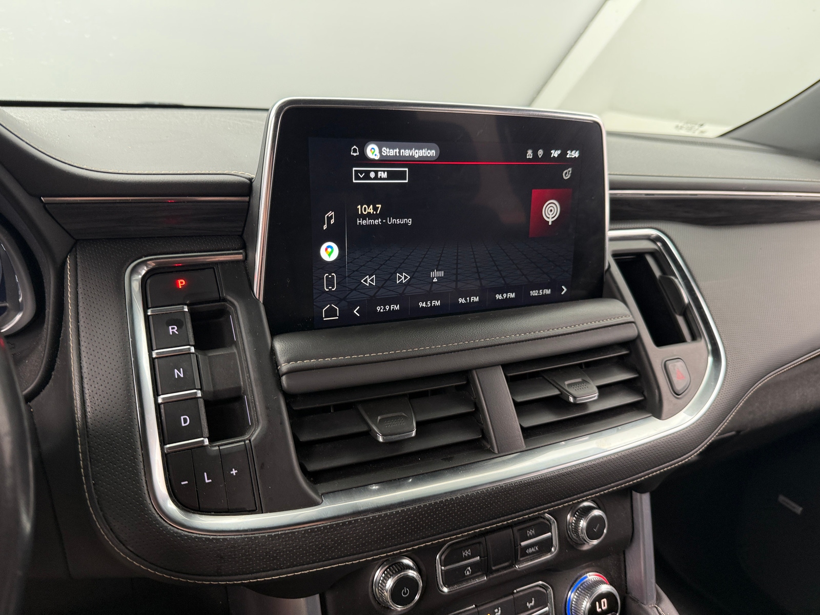 Thumbnail: 2022 GMC Yukon - 3