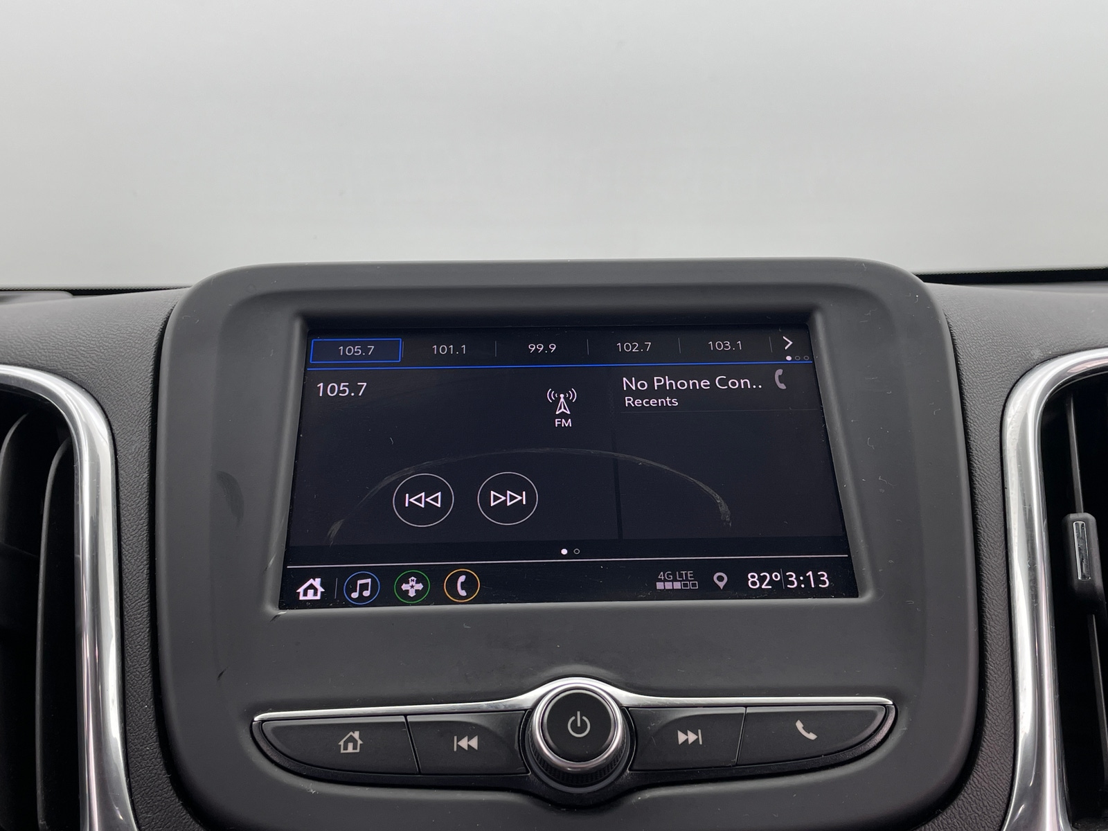 Thumbnail: 2020 Chevrolet Equinox - 4