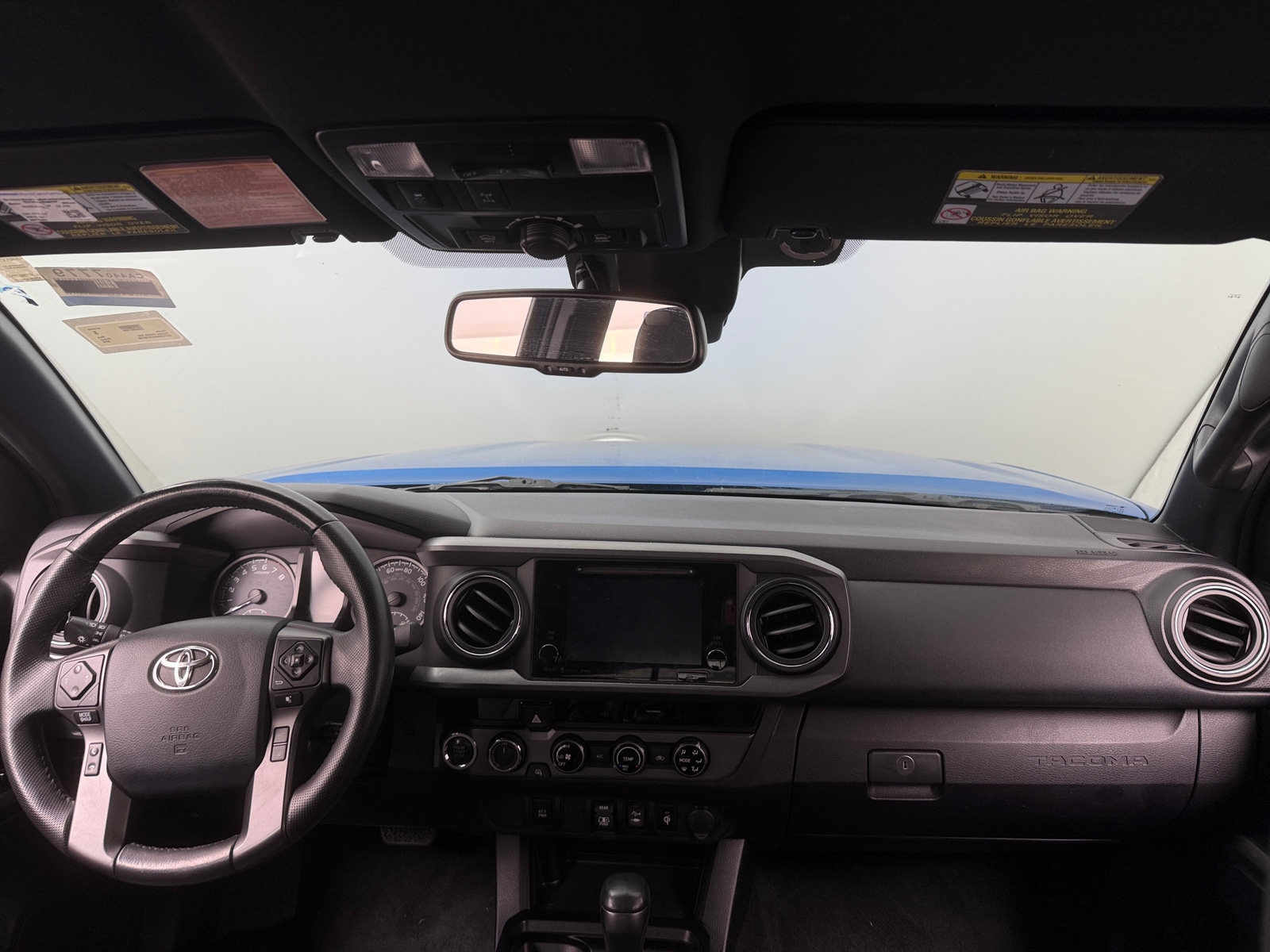 Thumbnail: 2018 Toyota Tacoma - 3